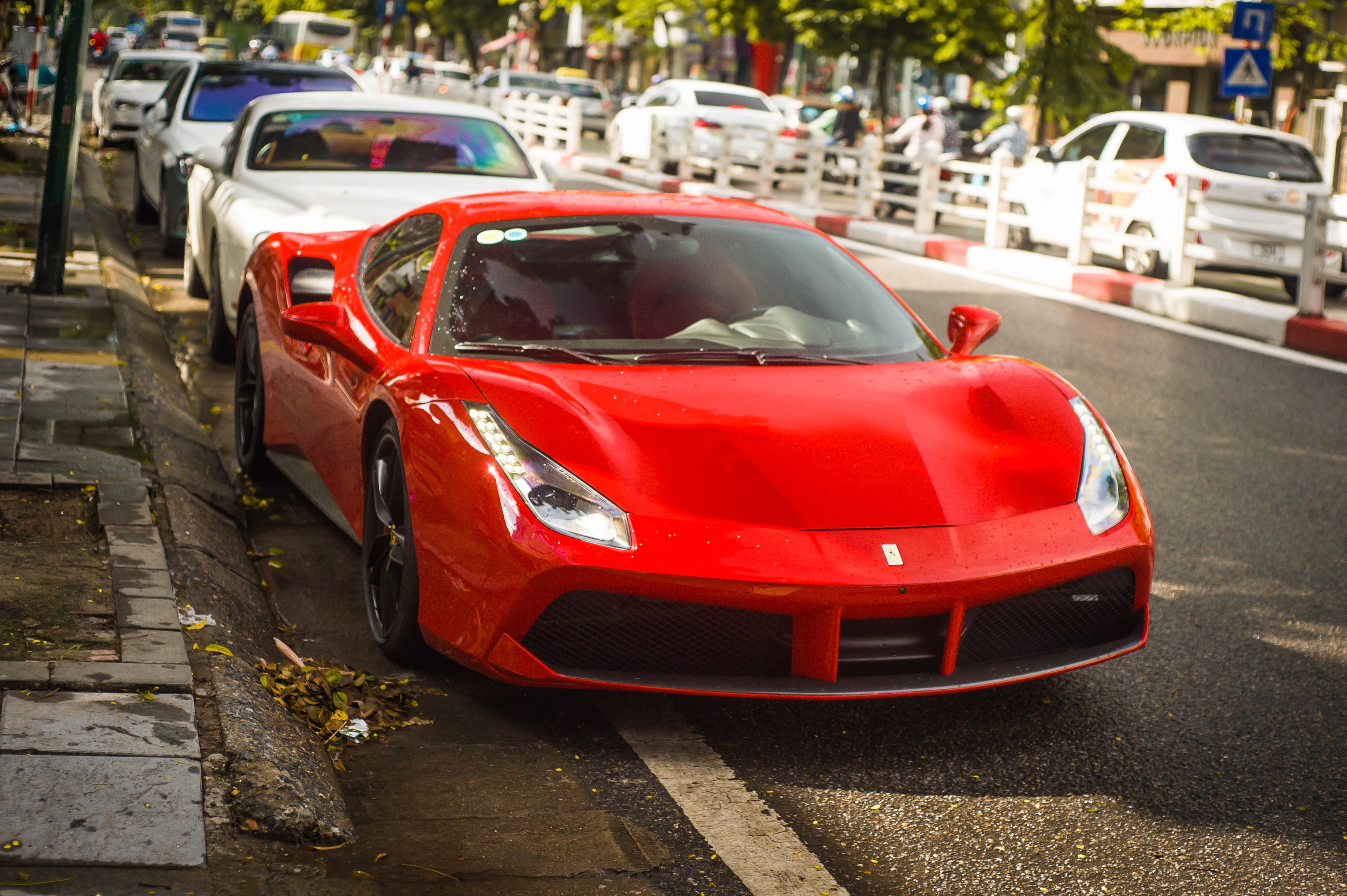 Ferrari 488 GTB cua Tuan Hung anh 3