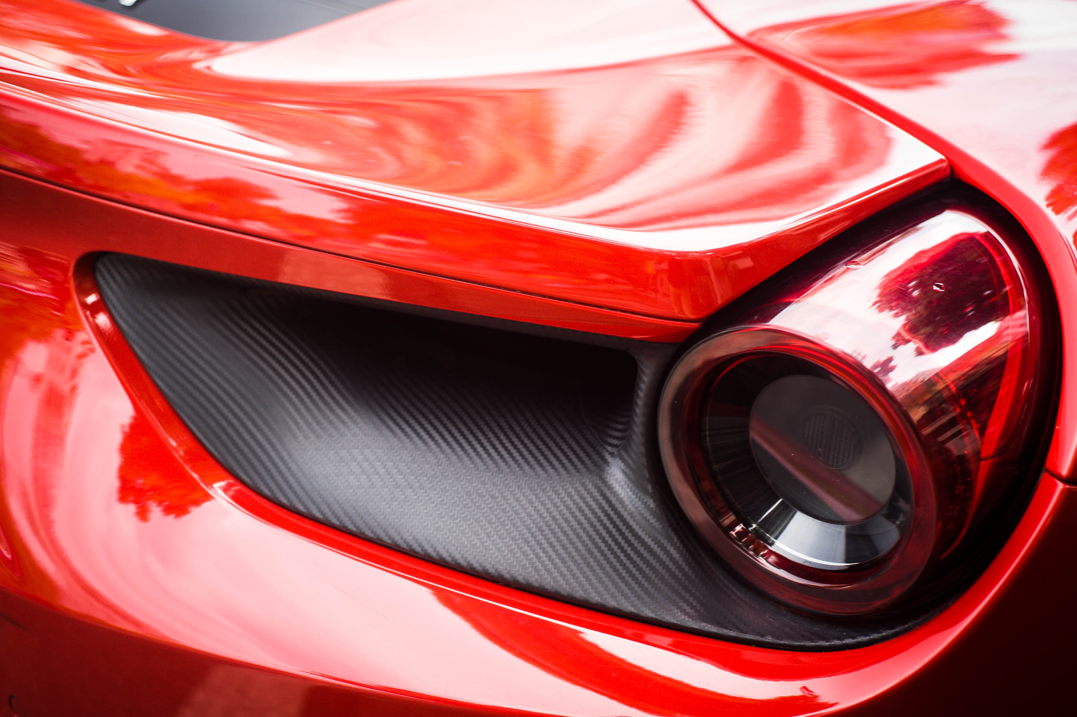 Ferrari 488 GTB cua Tuan Hung anh 27