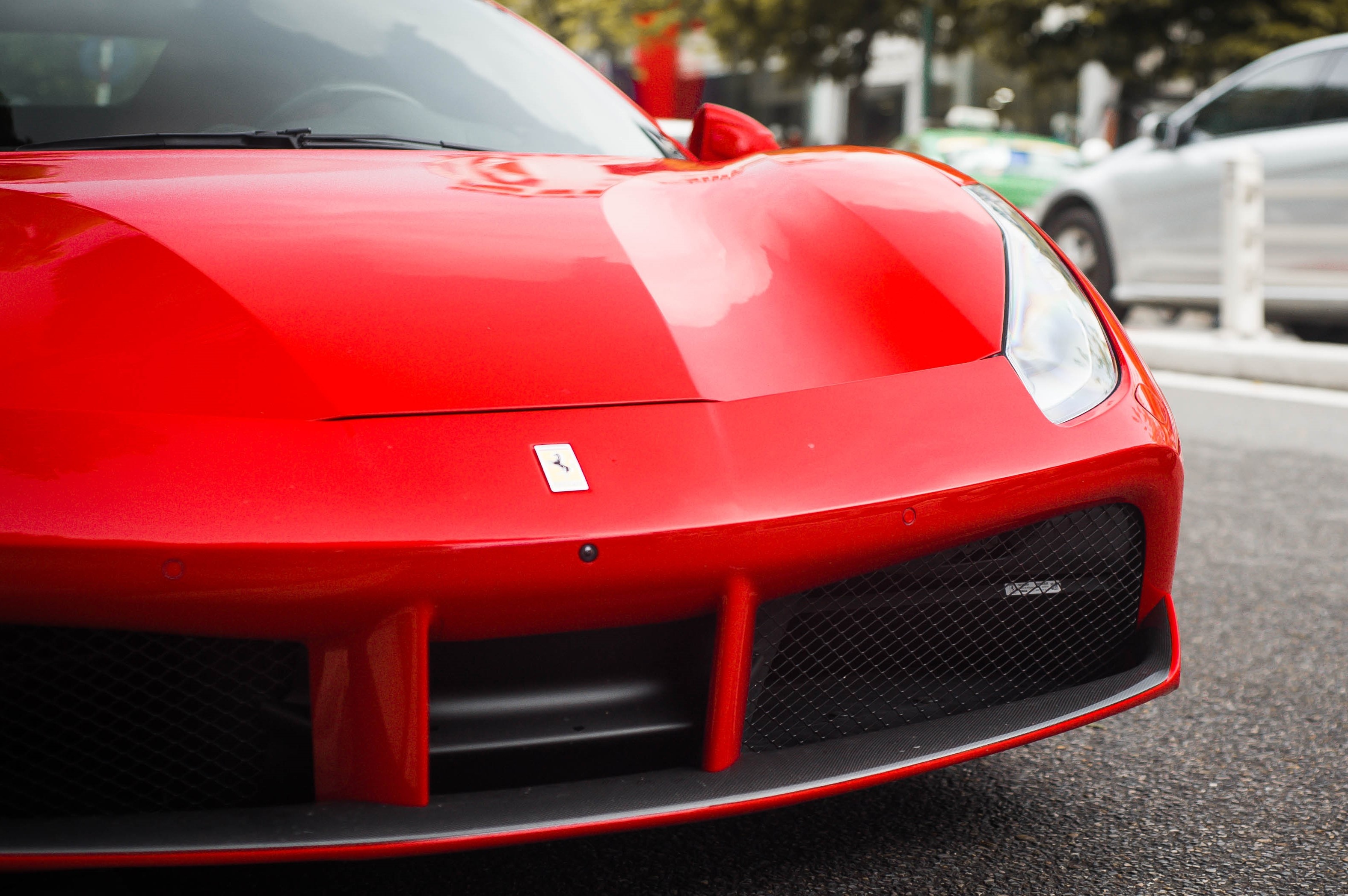 Ferrari 488 GTB cua Tuan Hung anh 38