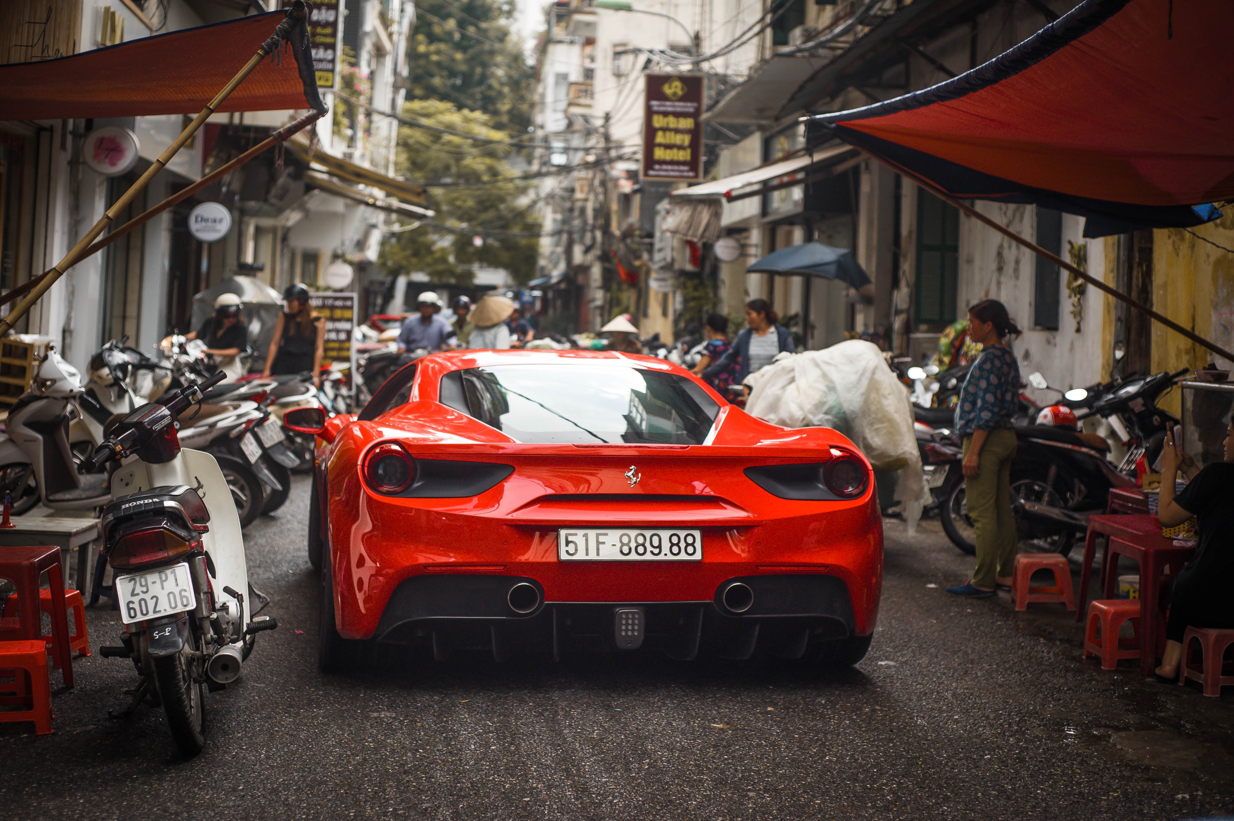 Ferrari 488 GTB cua Tuan Hung anh 40