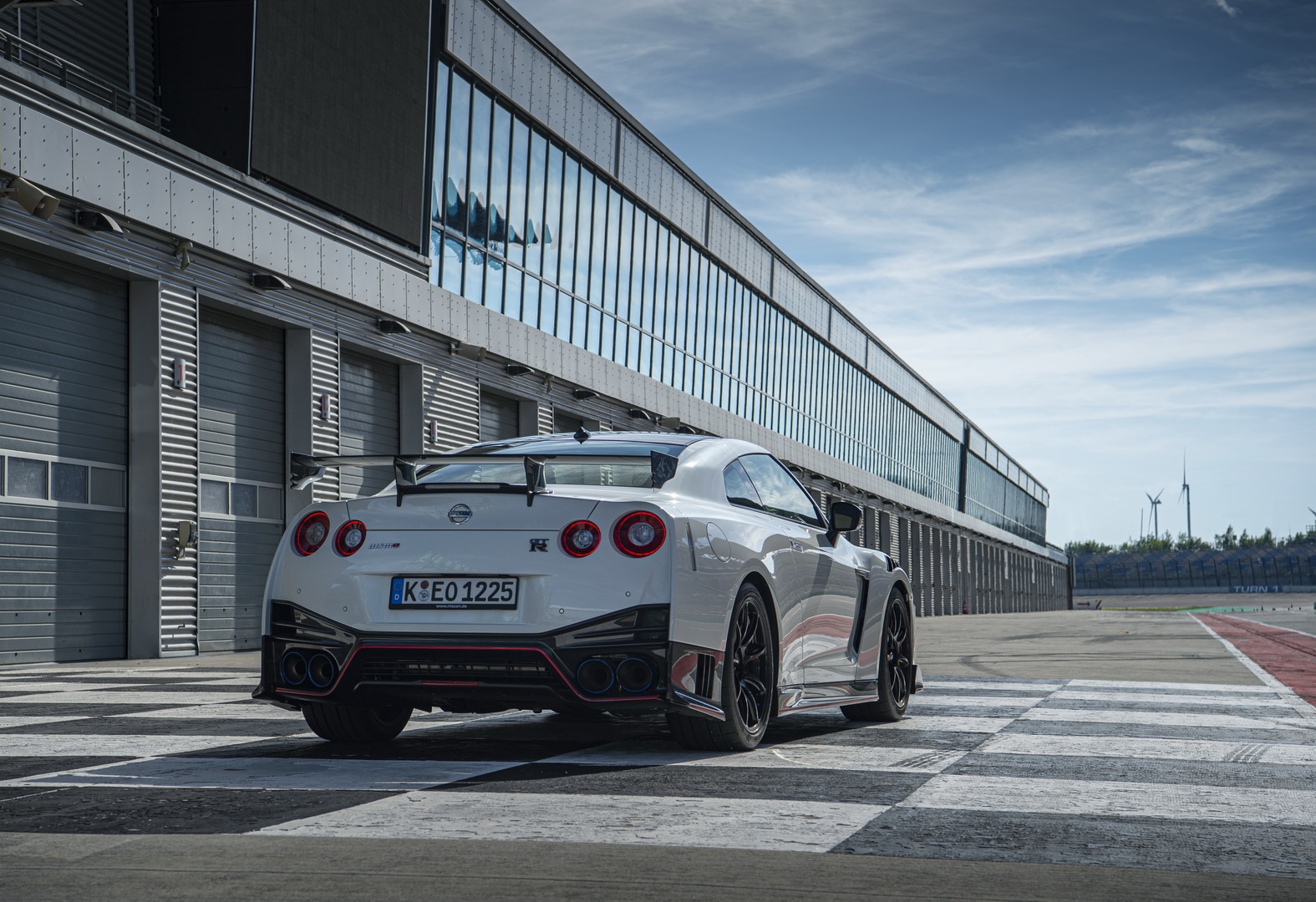 Nissan GT-R NISMO 2020 ra mat anh 3