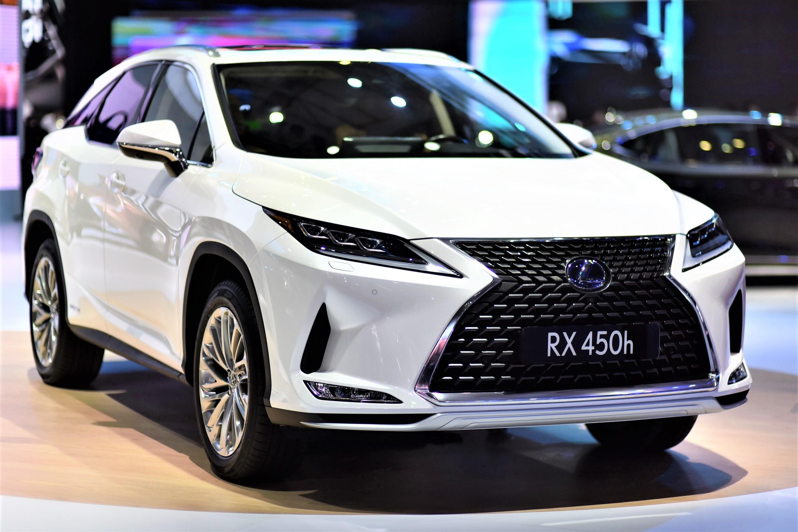 Chi tiet Lexus RX 450h ban nang cap tai Viet Nam hinh anh