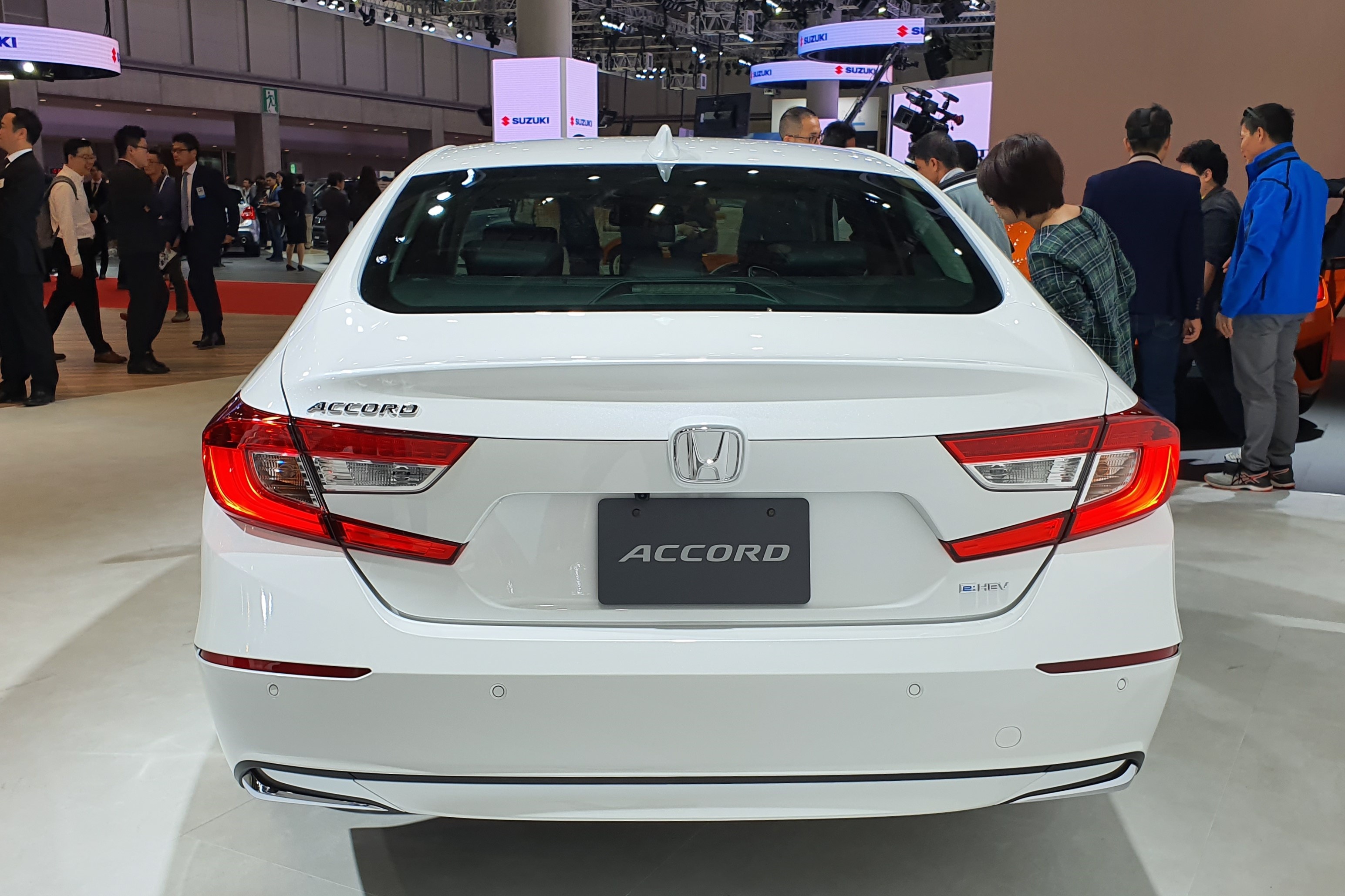 Honda Accord ra mat tai Nhat anh 7