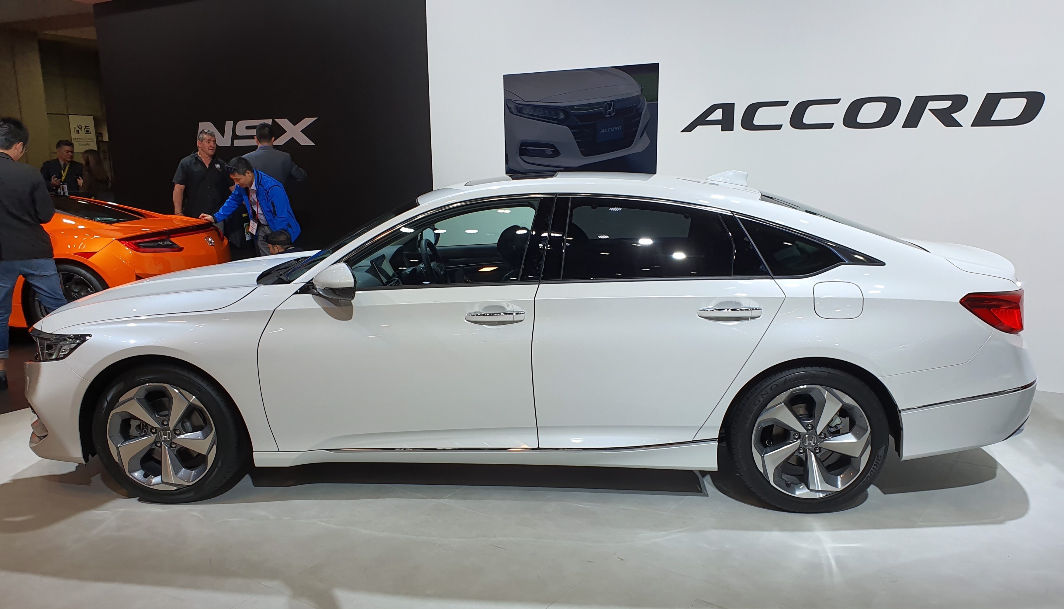 Honda Accord ra mat tai Nhat anh 5