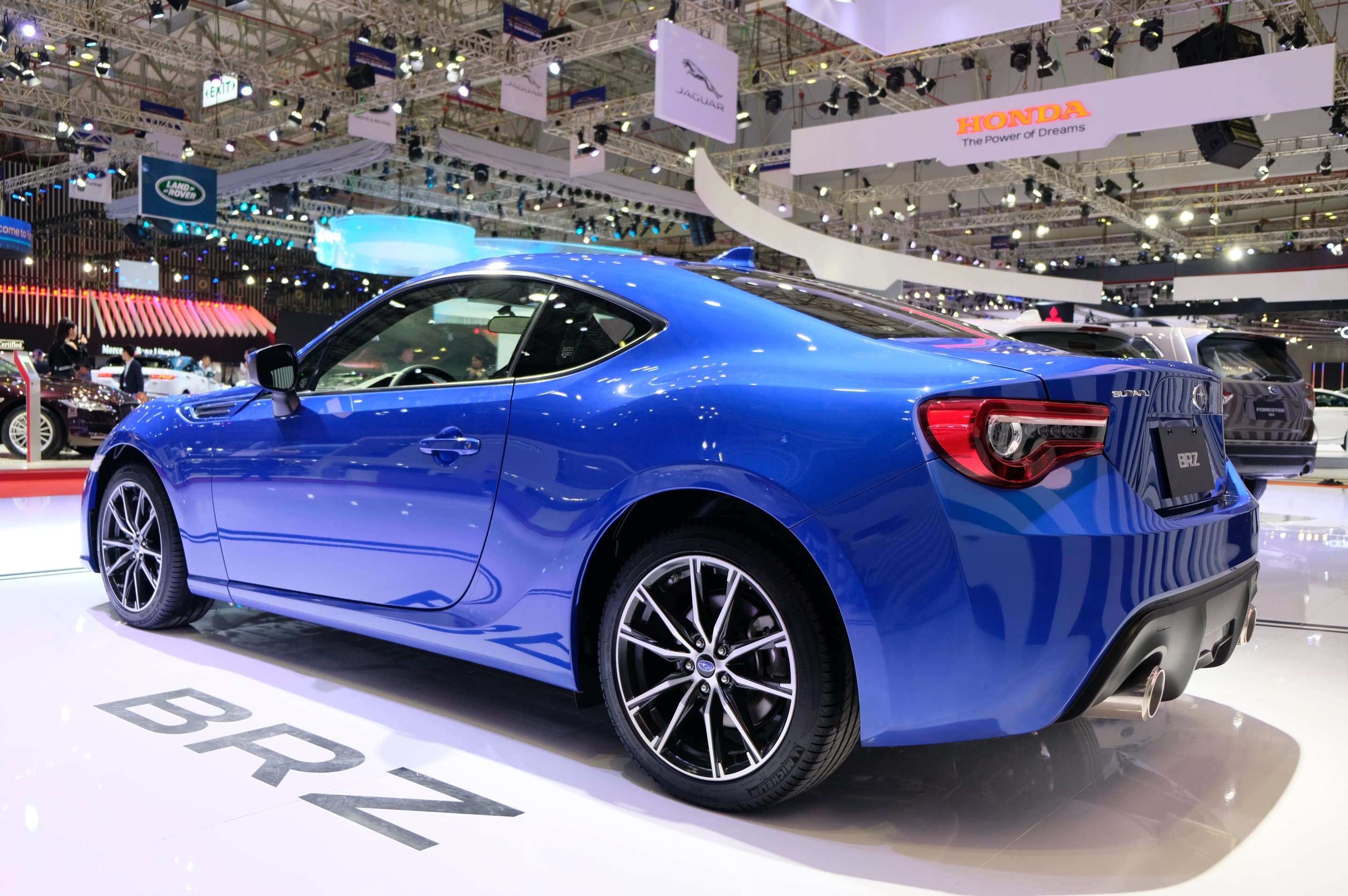 Chi tiet xe the thao Subaru BRZ anh 11