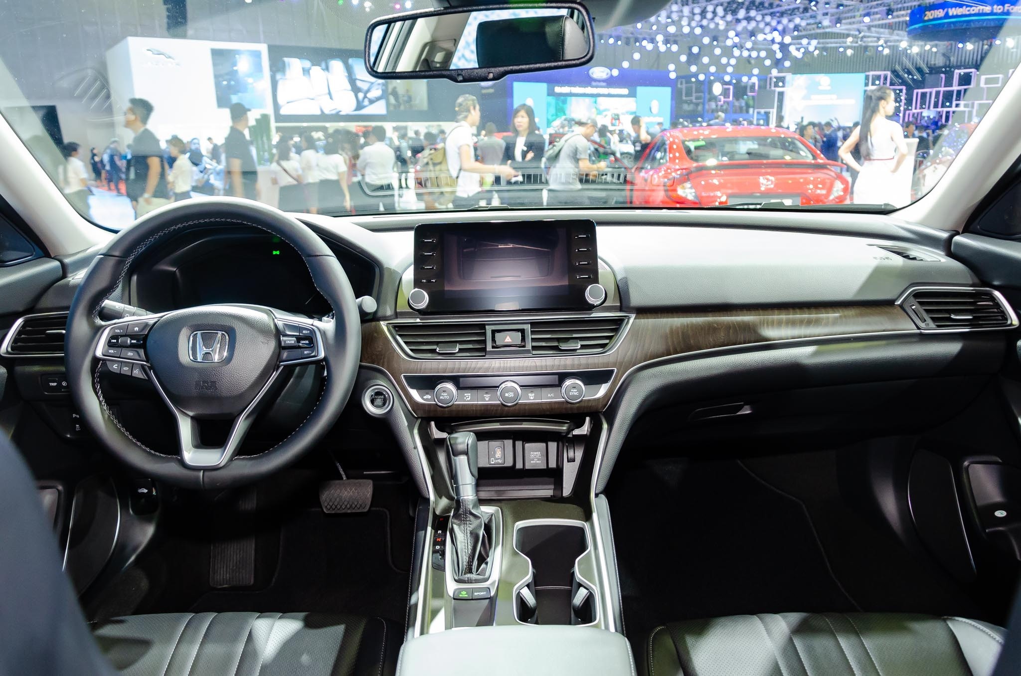 Honda Accord ra mat tai Nhat anh 4