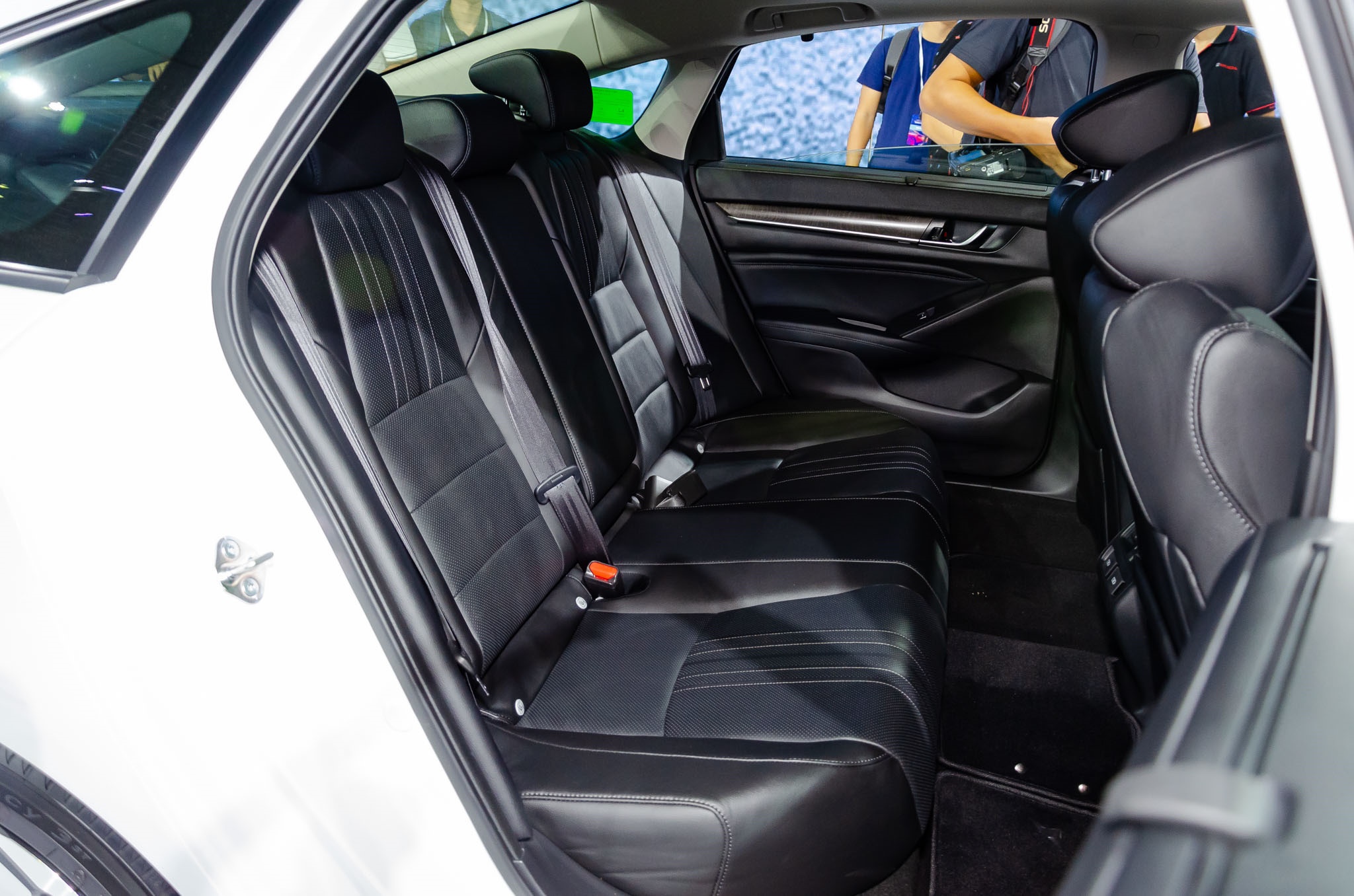 Honda Accord ra mat tai Nhat anh 8