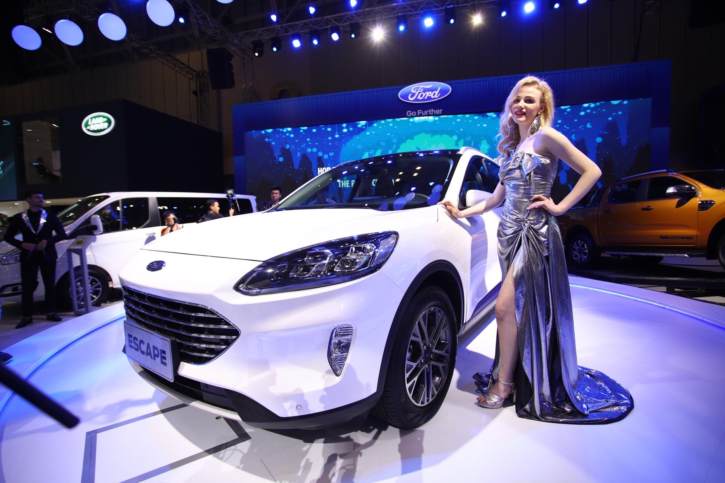 Cận cảnh Ford Escape tại Việt Nam ảnh 1 Can canh Ford Escape tai Viet Nam anh 1