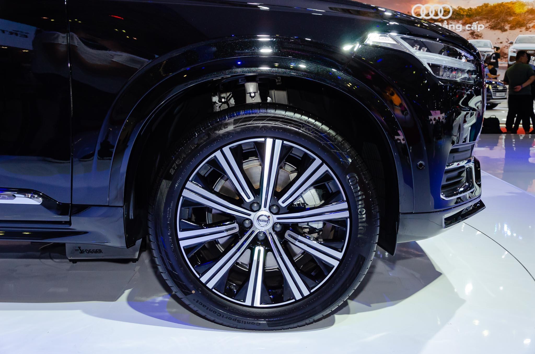 Volvo XC90 bản nâng cấp ra mắt ảnh 5 Volvo XC90 ban nang cap ra mat anh 5
