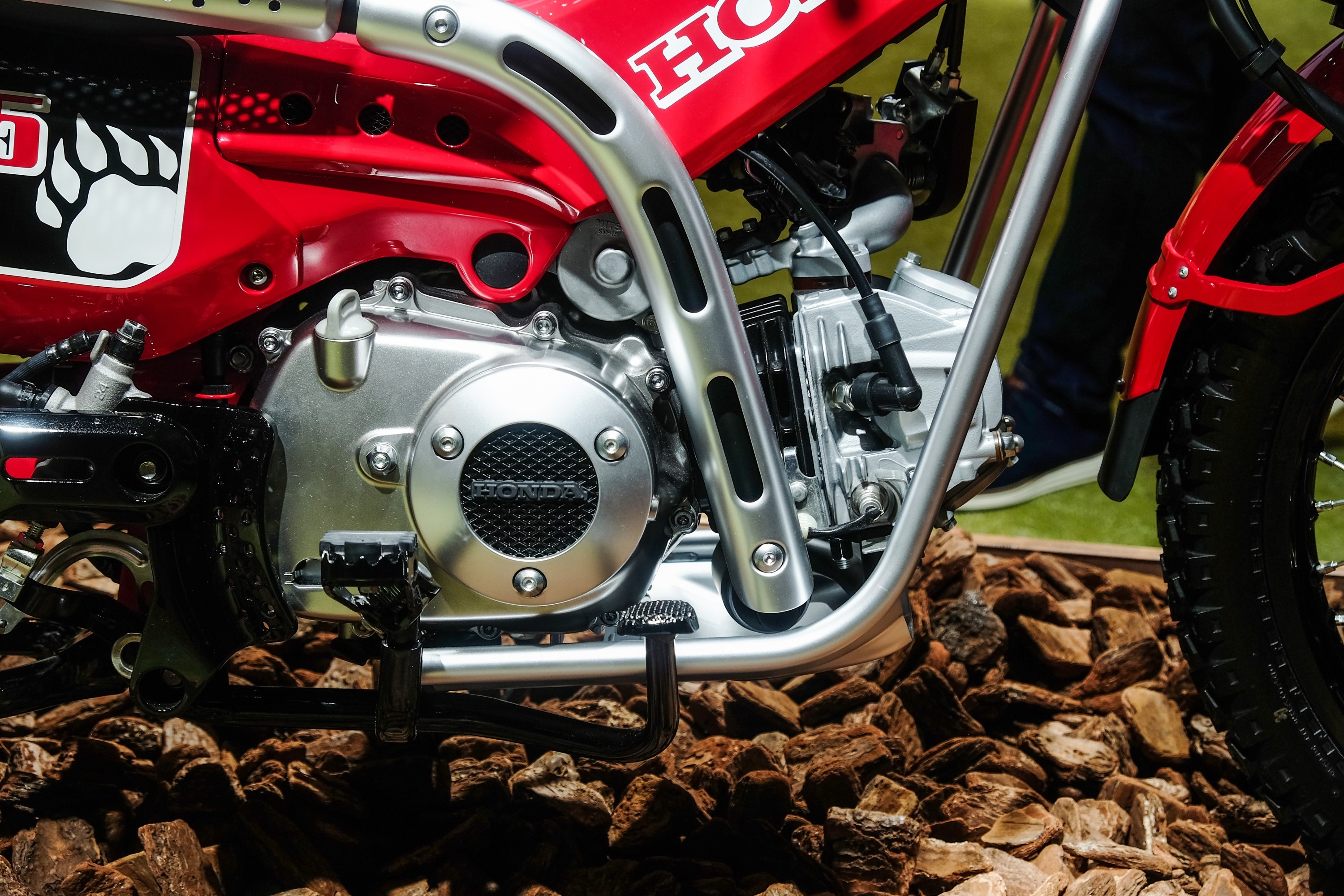 Honda Cub ban dia hinh ra mat anh 9