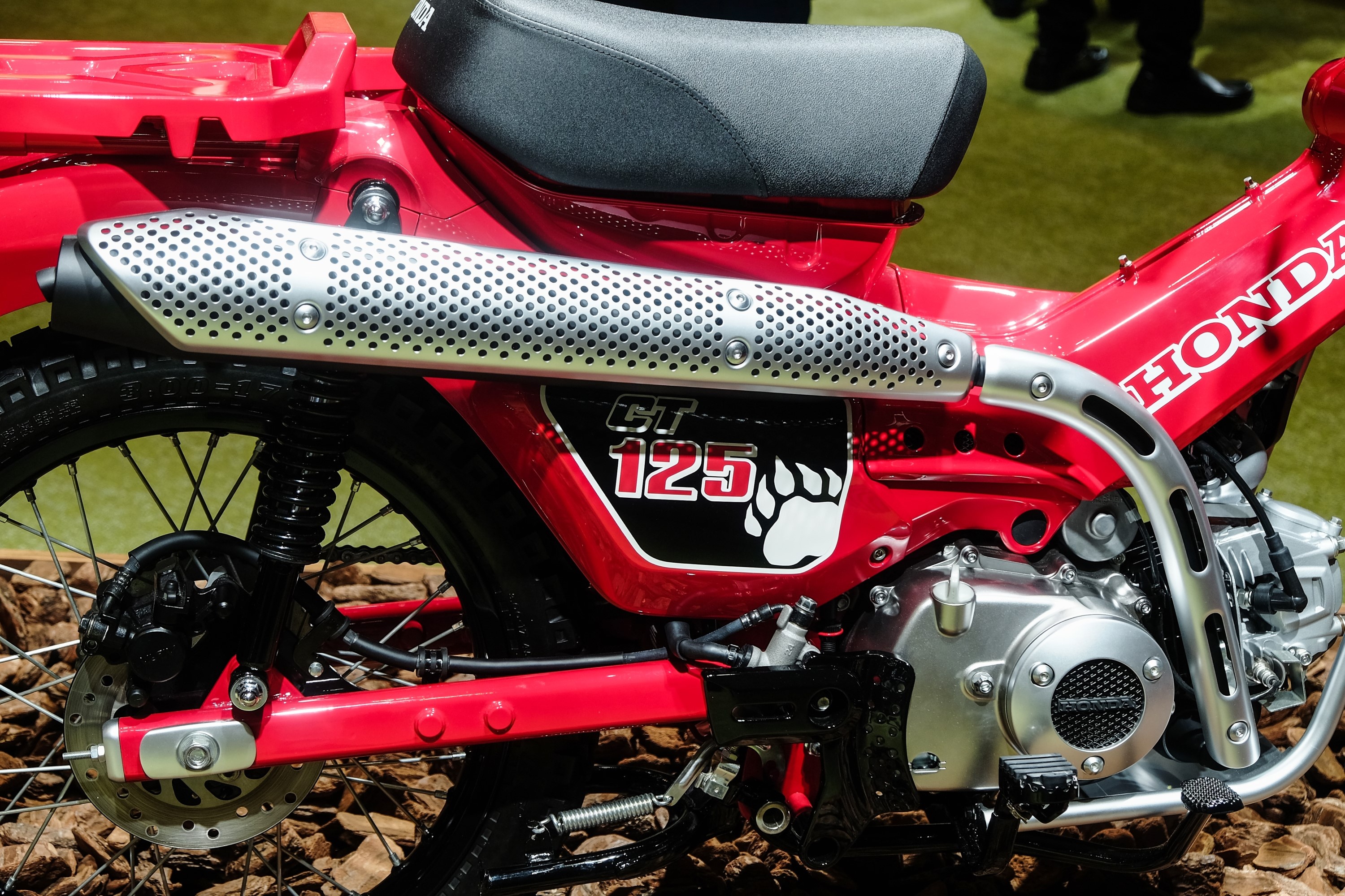 Honda Cub ban dia hinh ra mat anh 3