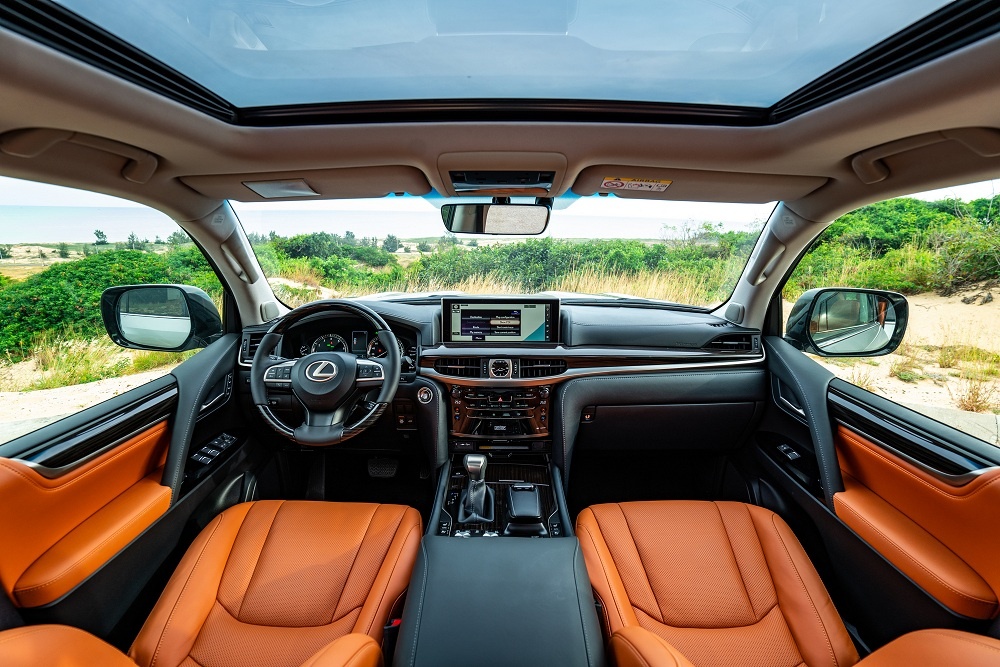 Lexus LX 570 2020 ra mat anh 2