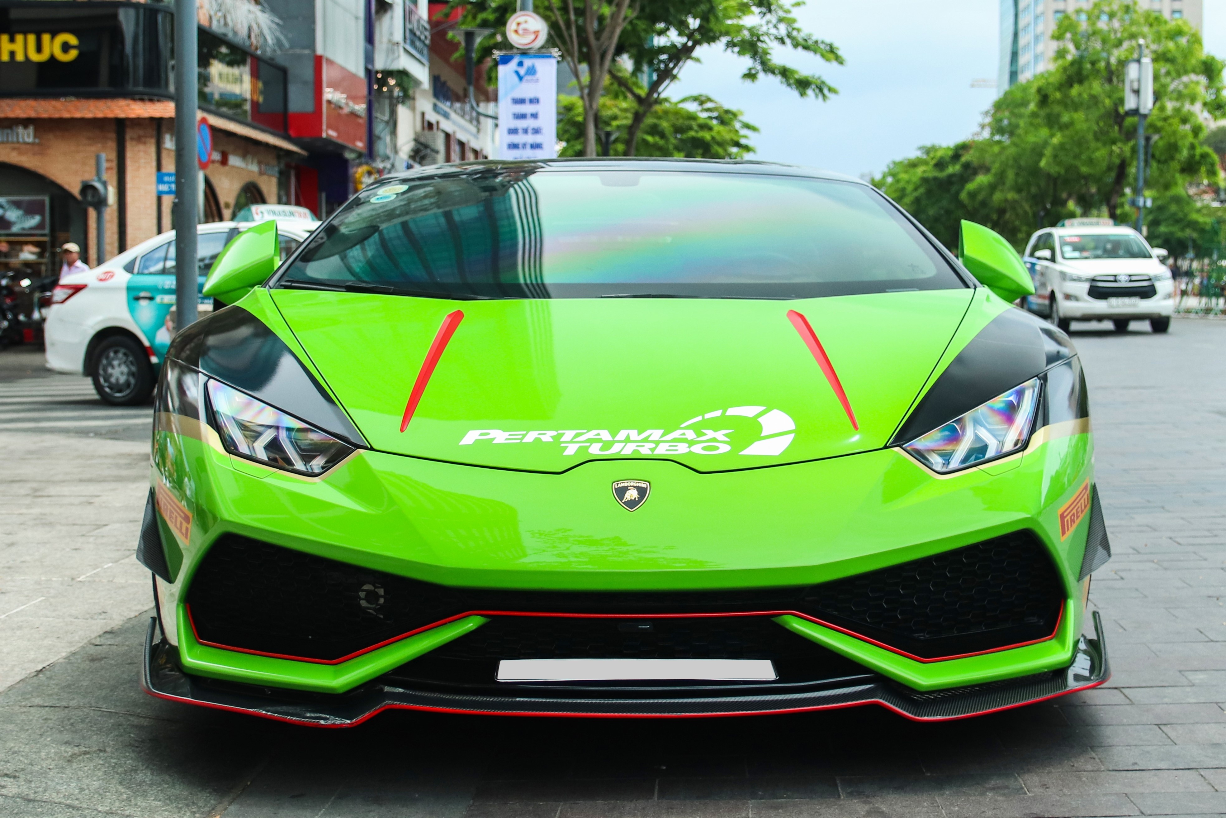 Lamborghini Huracan do RevoZport anh 10