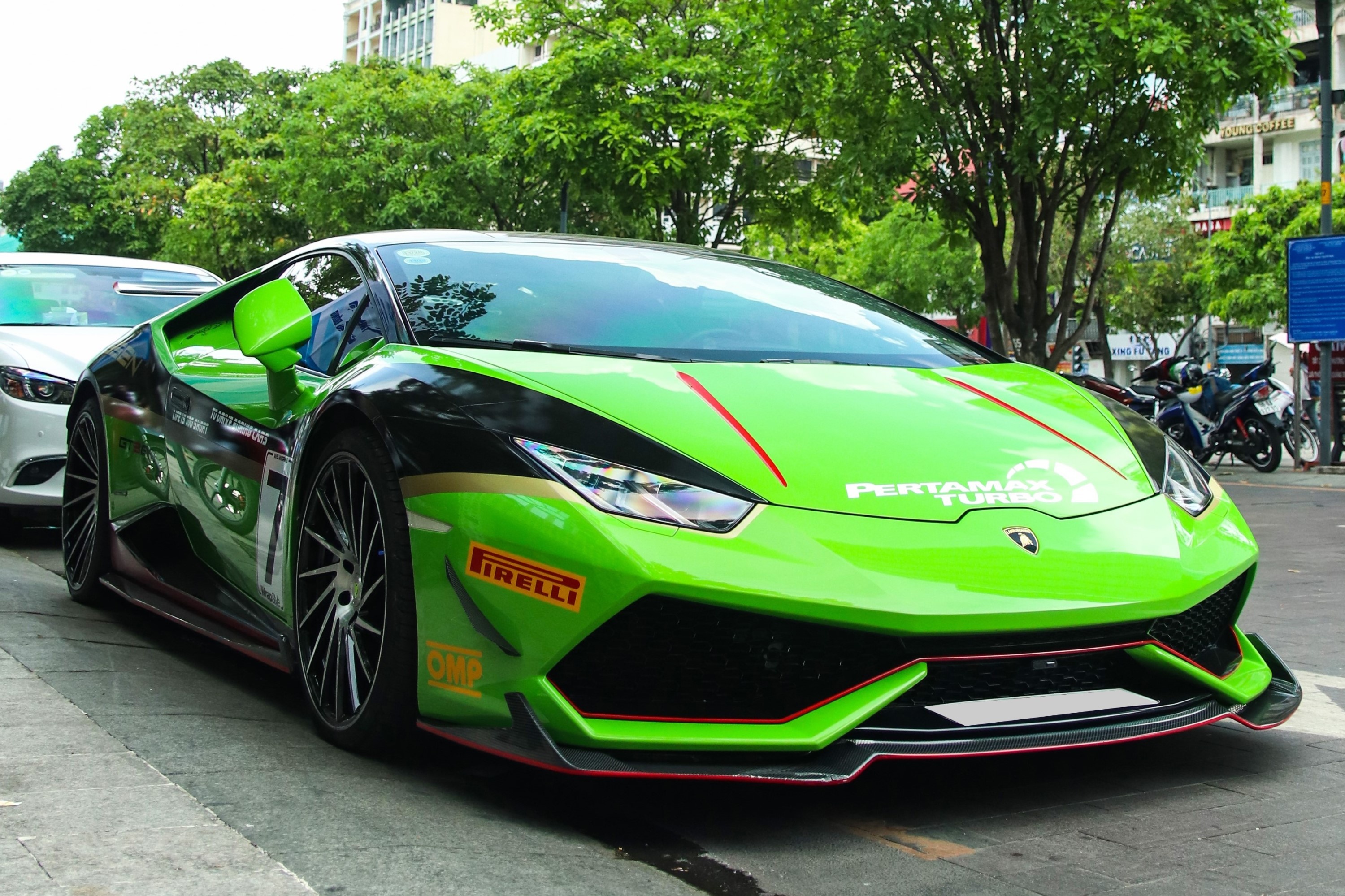Lamborghini Huracan do RevoZport anh 12