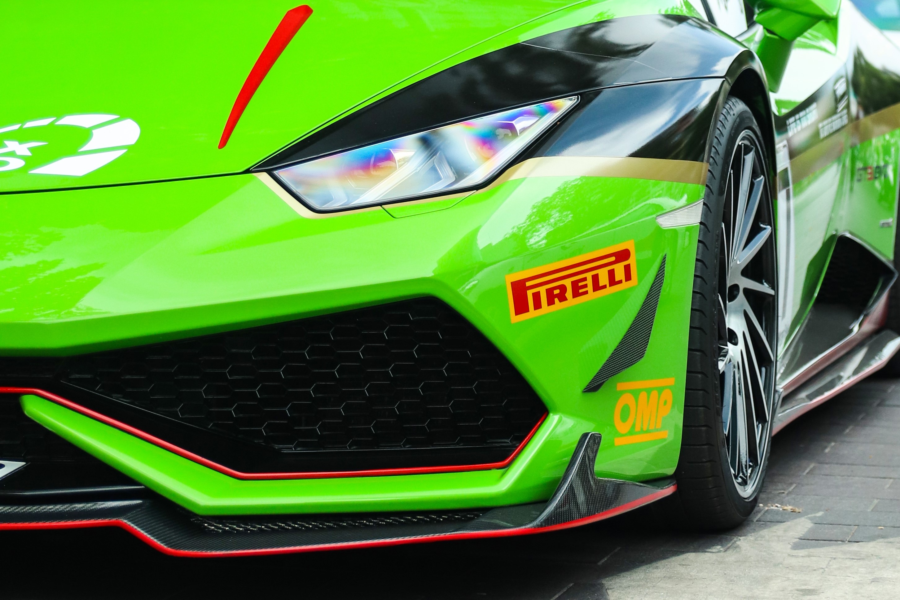 Lamborghini Huracan do RevoZport anh 11