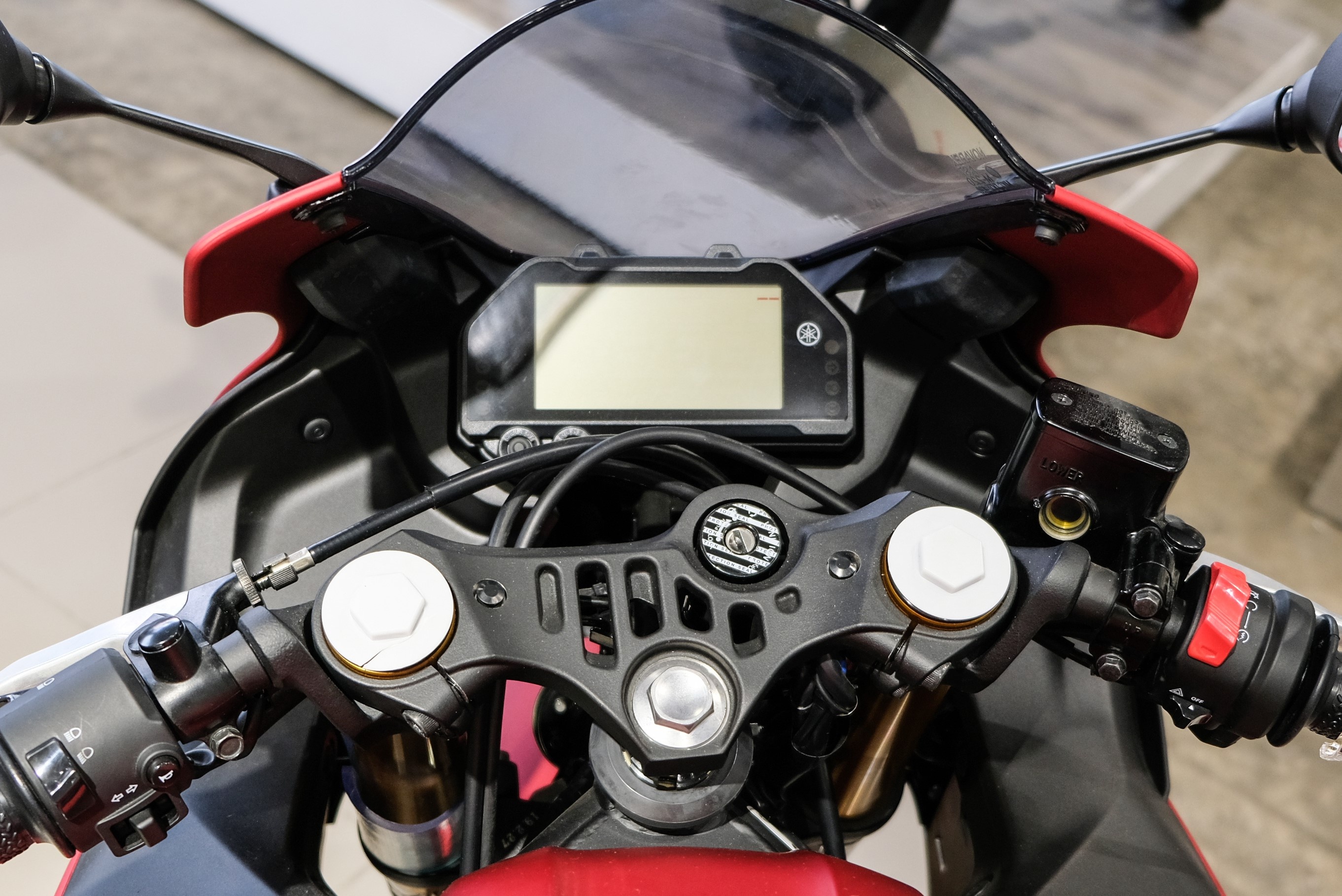 Yamaha YZF-R3 gia 120 trieu tai Philippines anh 6