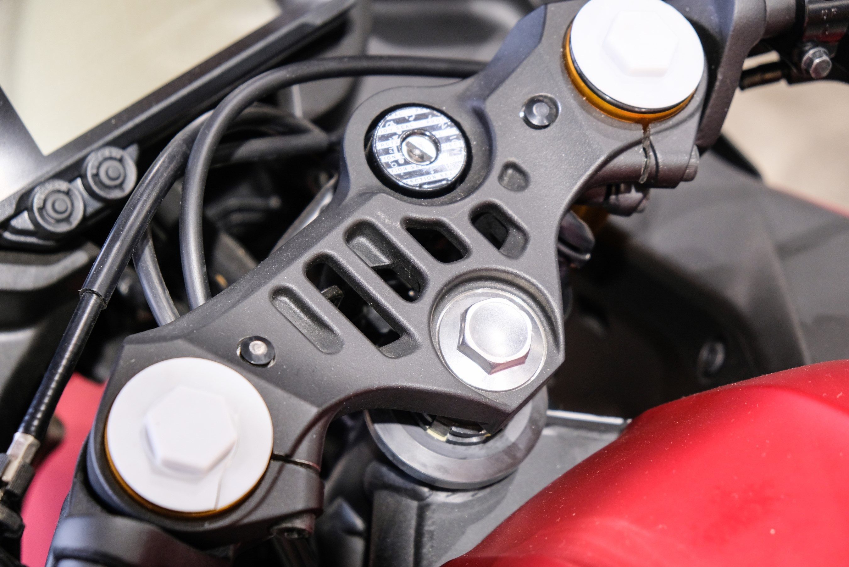 Yamaha YZF-R3 gia 120 trieu tai Philippines anh 7