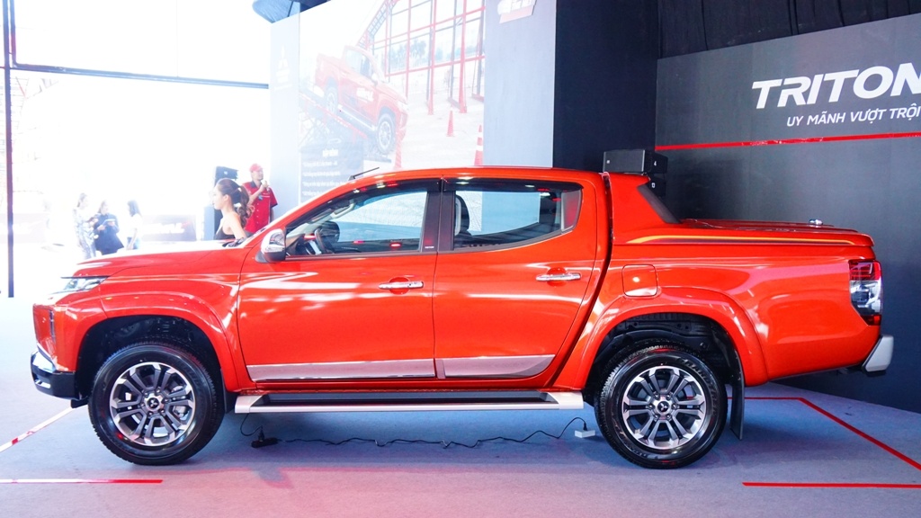 Mitsubishi Triton moi ra mat Viet Nam anh 7