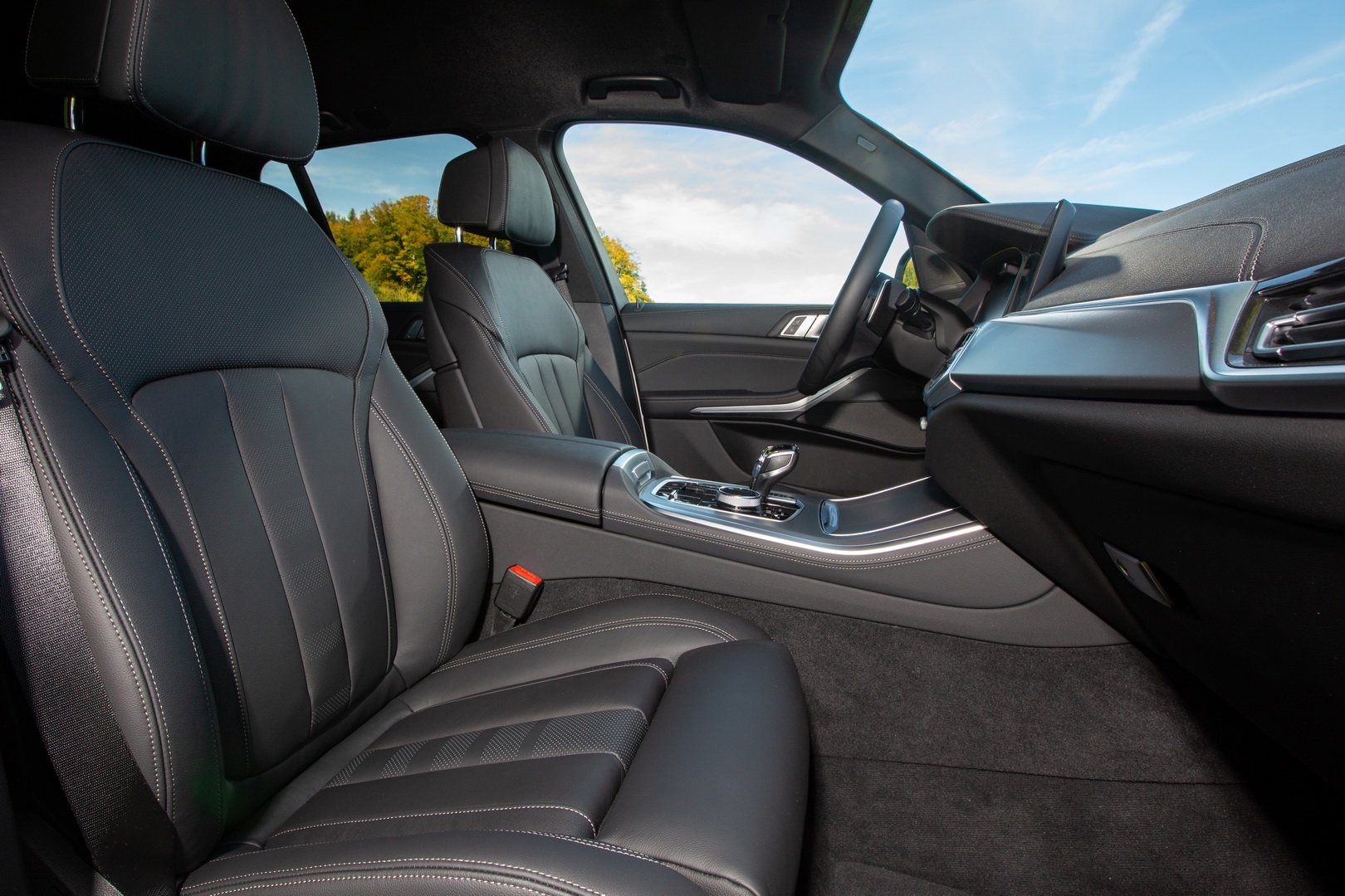 BMW X5 xDrive45e Hybrid anh 25