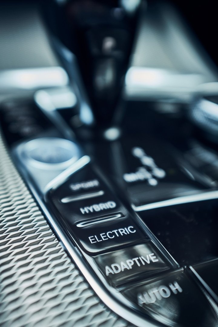 BMW X5 xDrive45e Hybrid anh 30