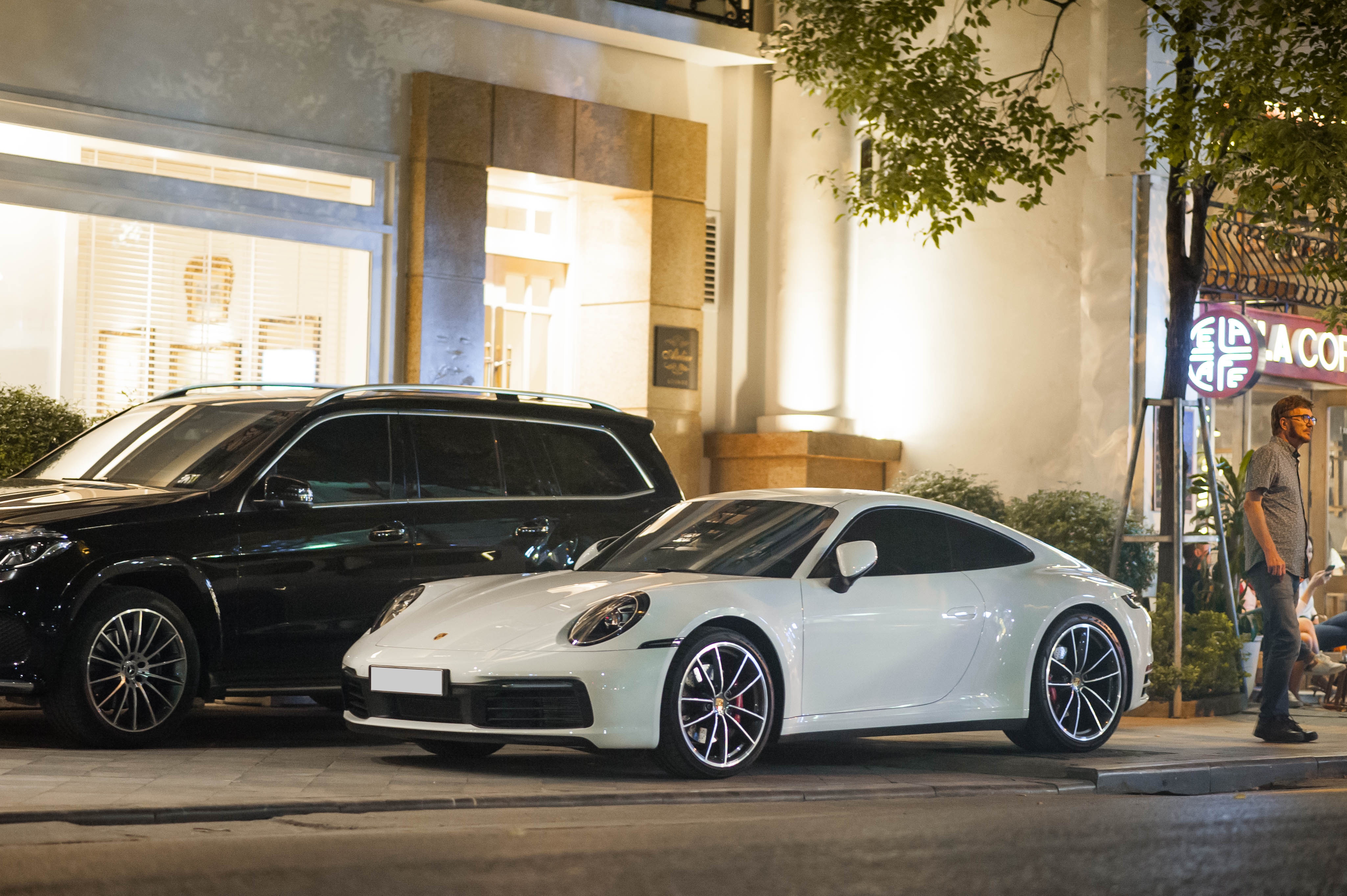 Cuong Do La xuyen Viet voi xe moi anh 4