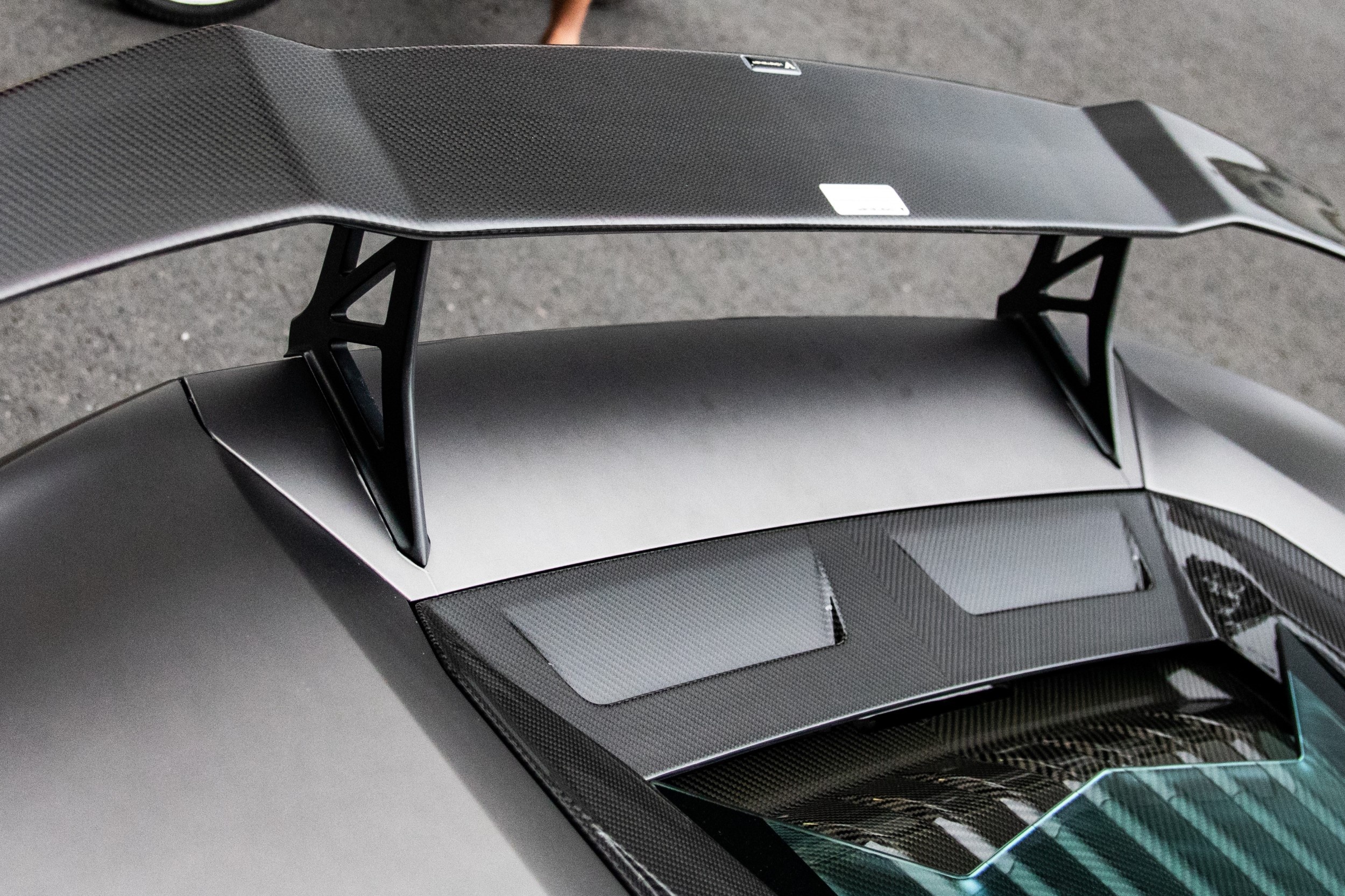 Lamborghini Huracan do phong cach Reventon anh 8