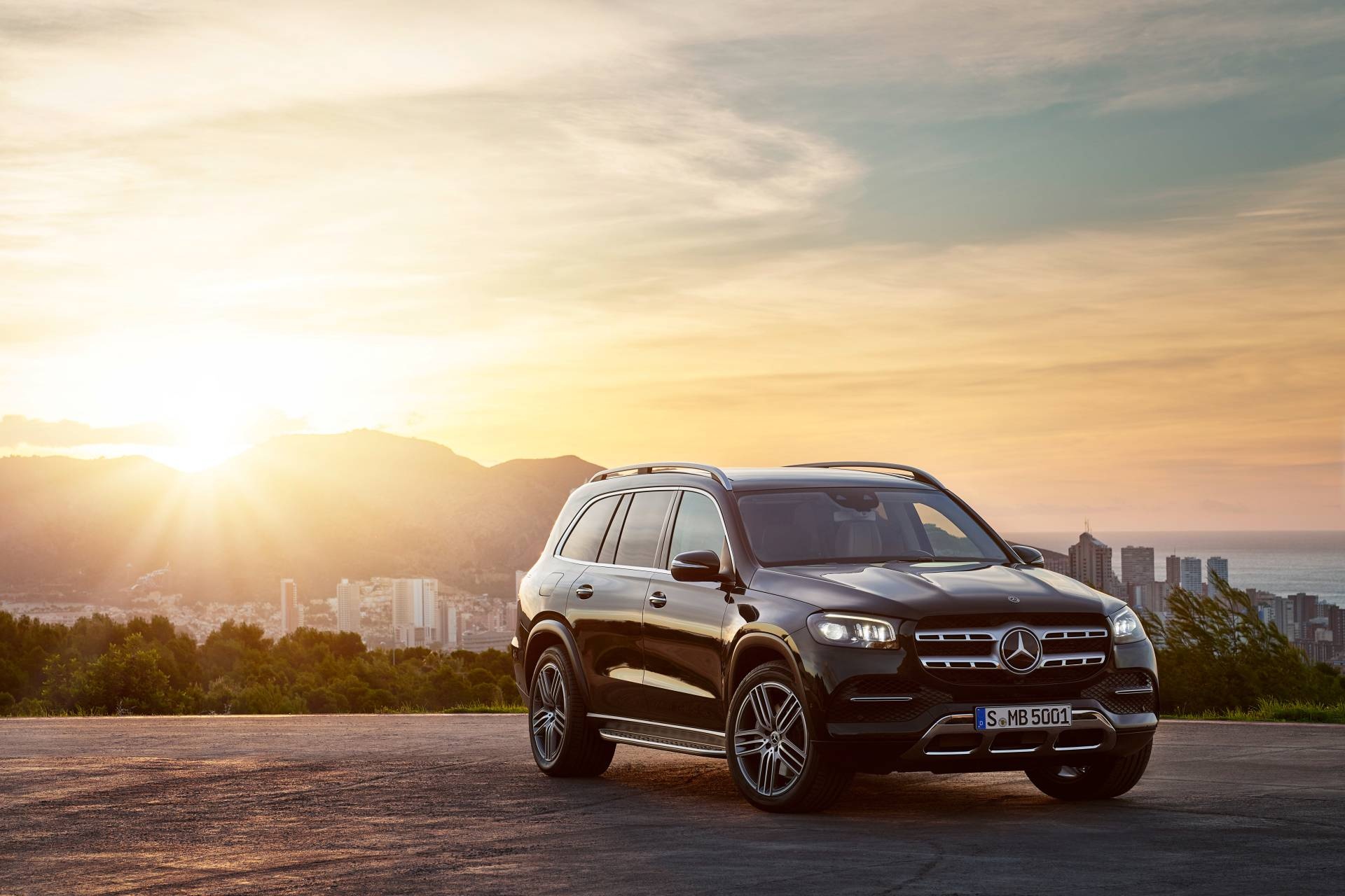 Mercedes-Benz GLS ra mat tai Australia anh 3