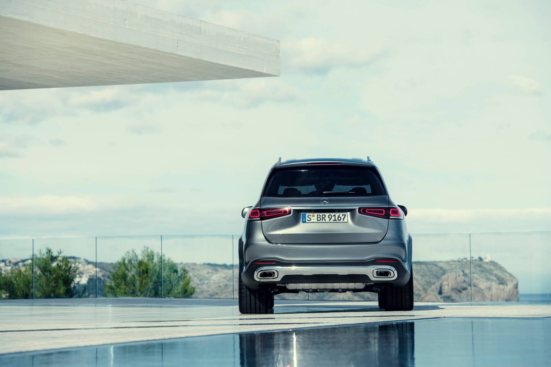 Mercedes-Benz GLS ra mat tai Australia anh 8