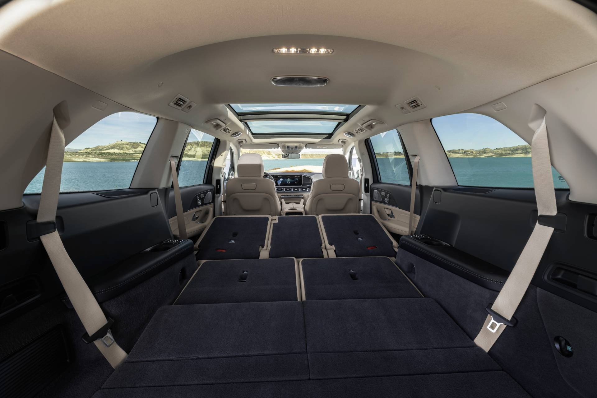 Mercedes-Benz GLS ra mat tai Australia anh 29