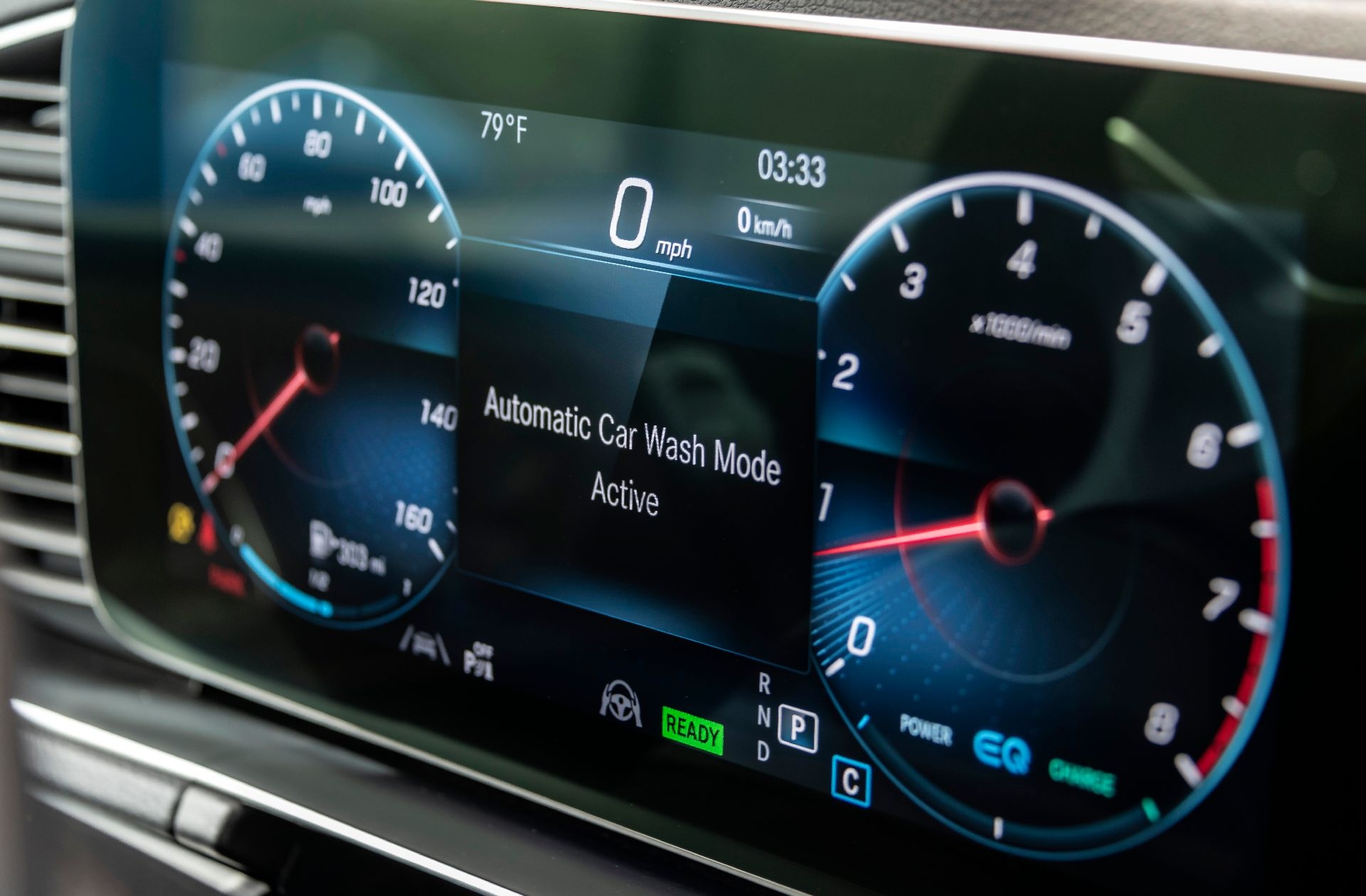 Mercedes-Benz GLS ra mat tai Australia anh 32