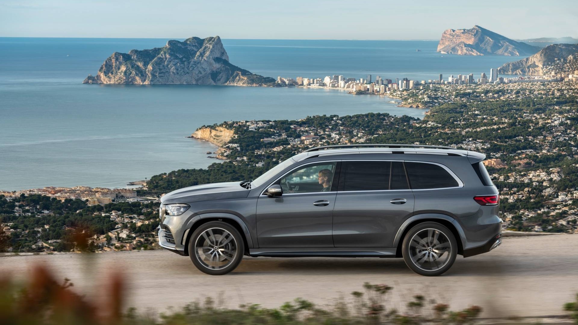 Mercedes-Benz GLS ra mat tai Australia anh 39