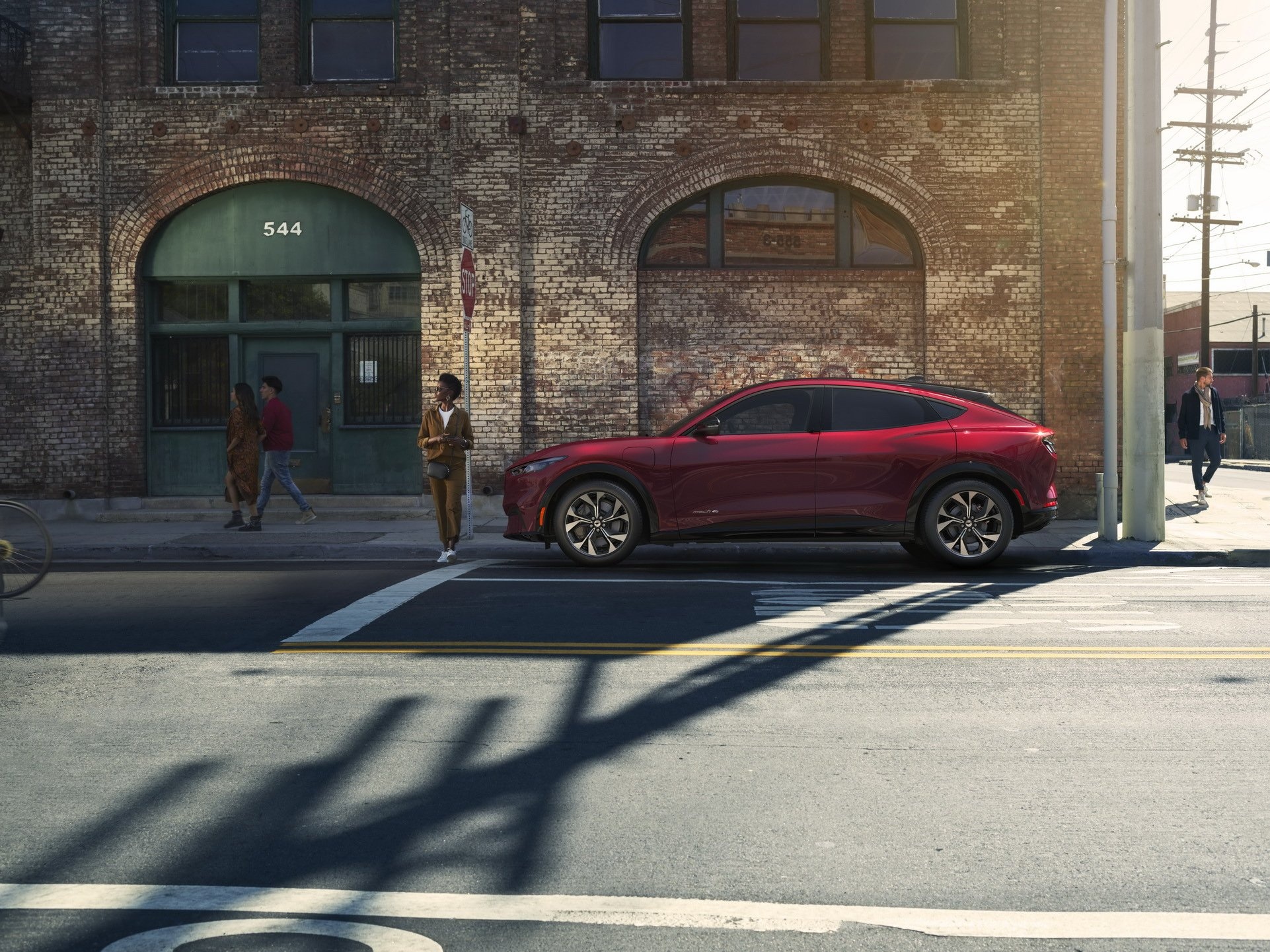 Ford Mustang Mach E SUV ra mat anh 5