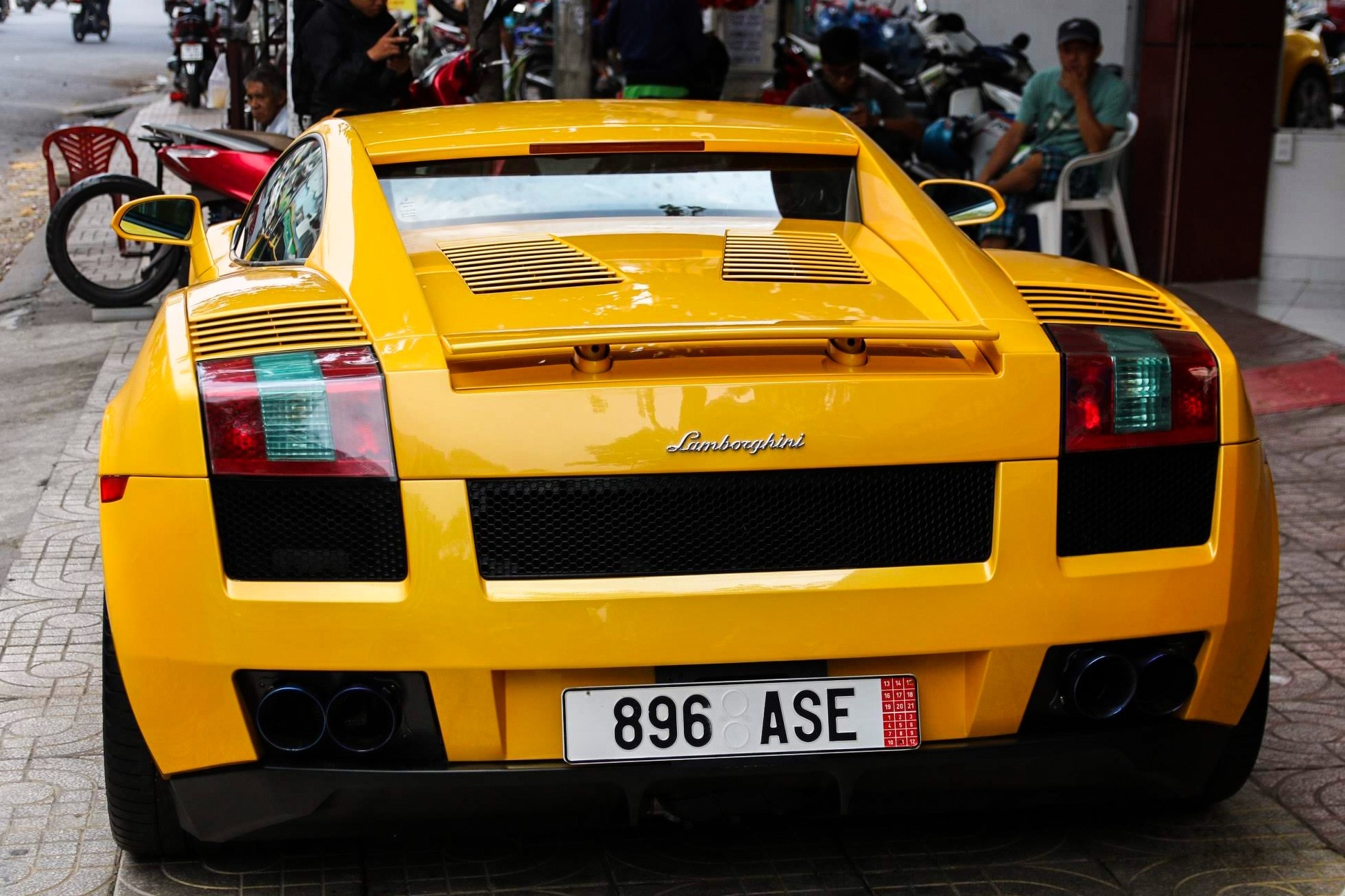 Lamborghini Gallardo tái xuất ảnh 4 Lamborghini Gallardo tai xuat anh 4