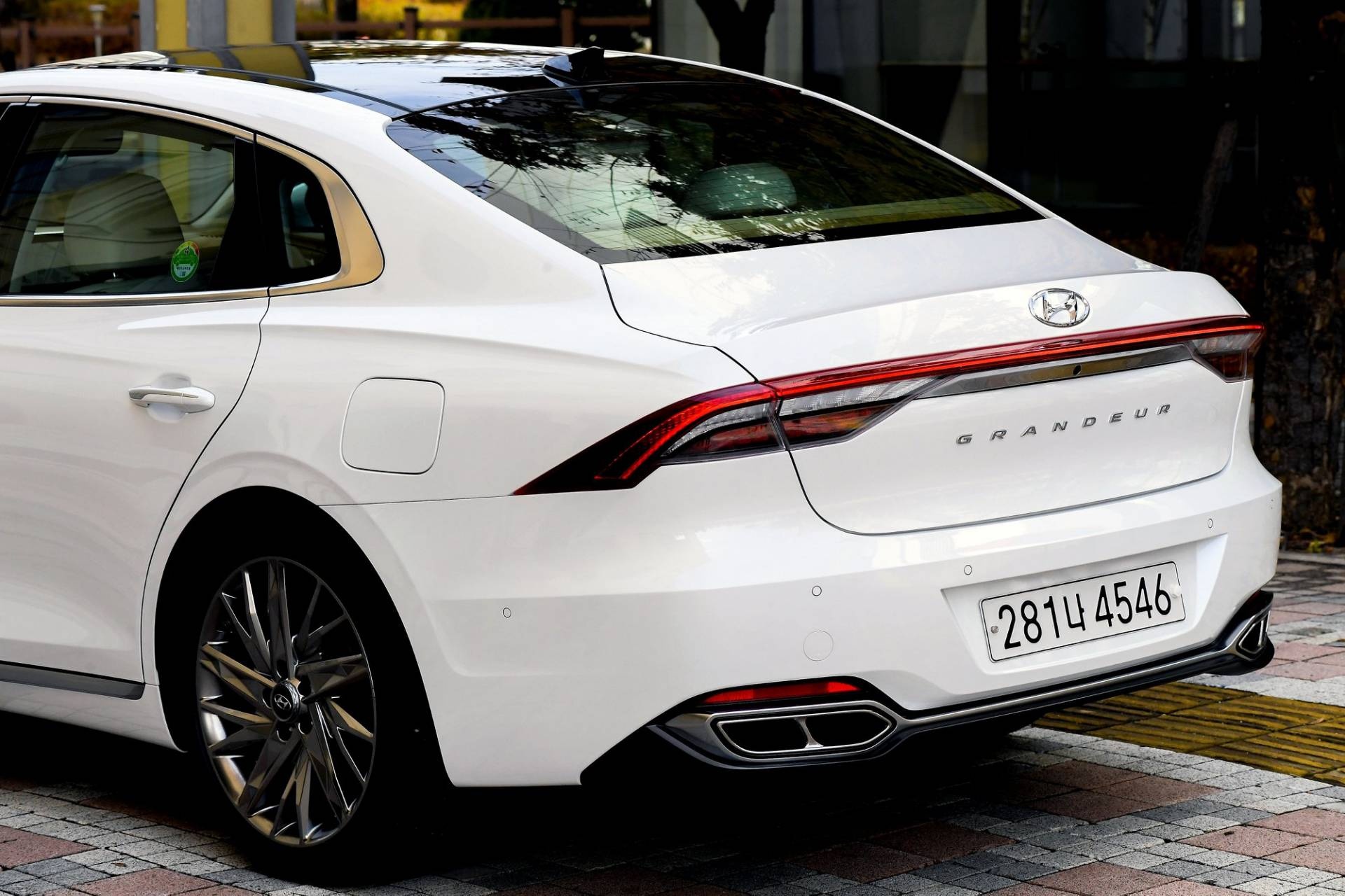 Hyundai Grandeur chot gia tai Han Quoc anh 8