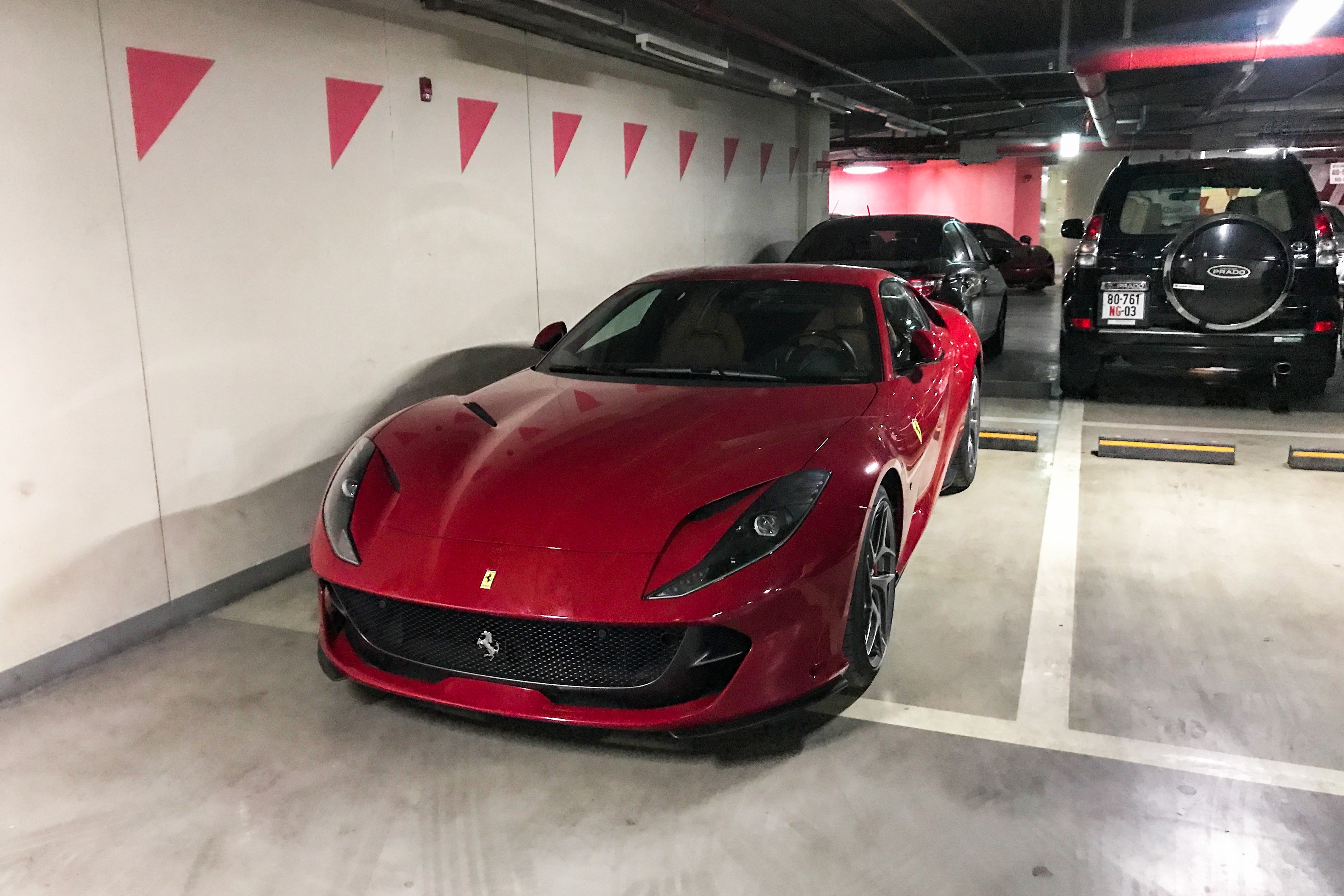 Cận cảnh Ferrari 812 Superfast ảnh 1 Can canh Ferrari 812 Superfast anh 1