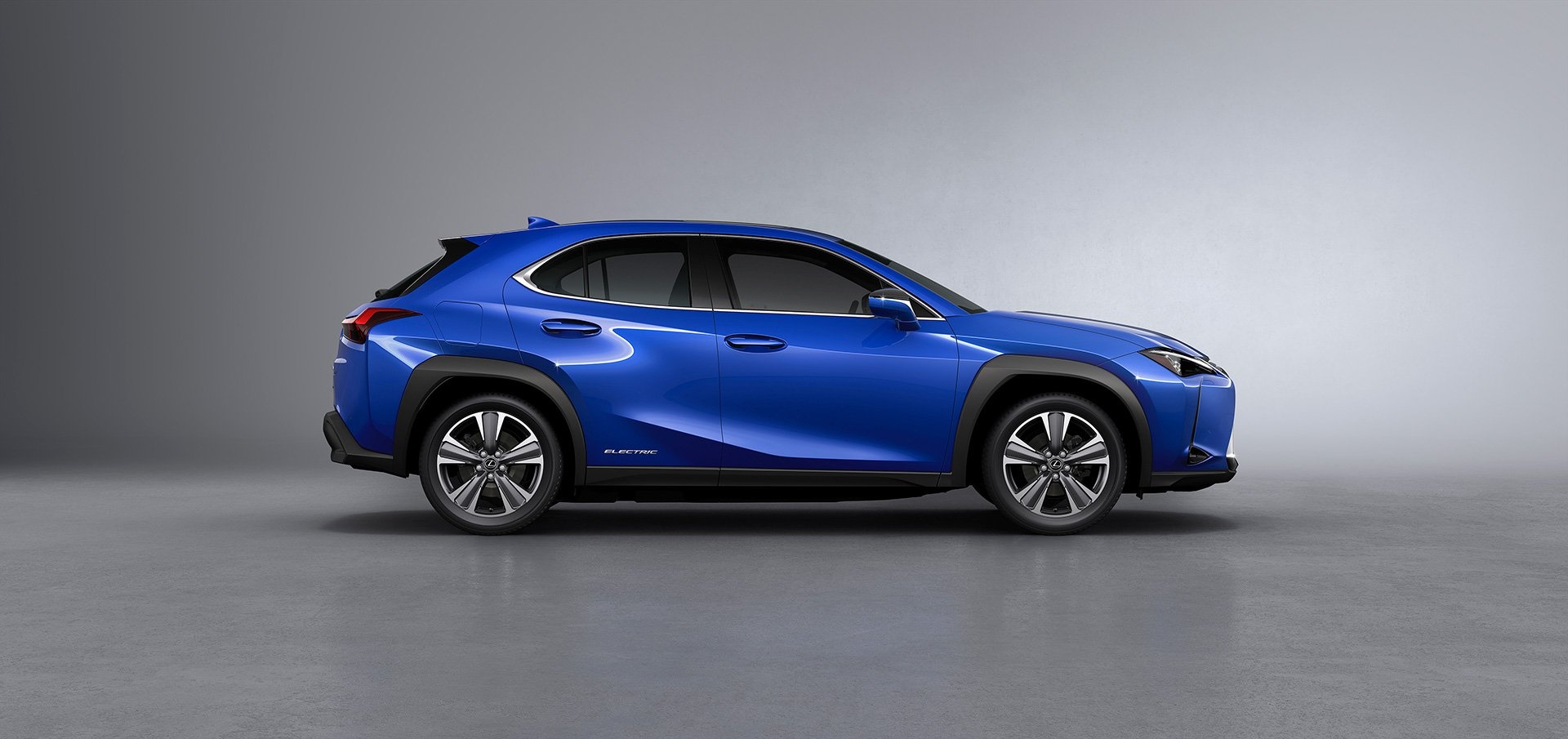 Lexus UX 300e ra mat anh 5