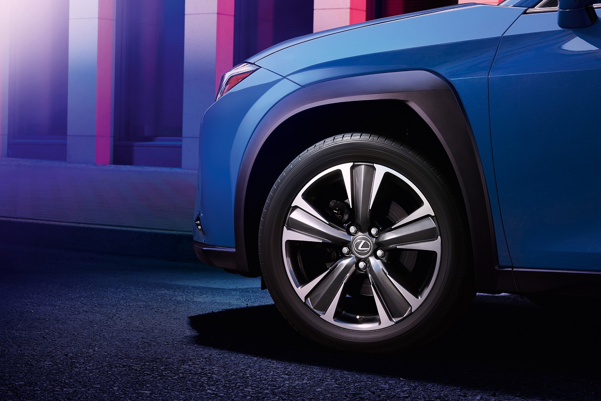 Lexus UX 300e ra mat anh 21