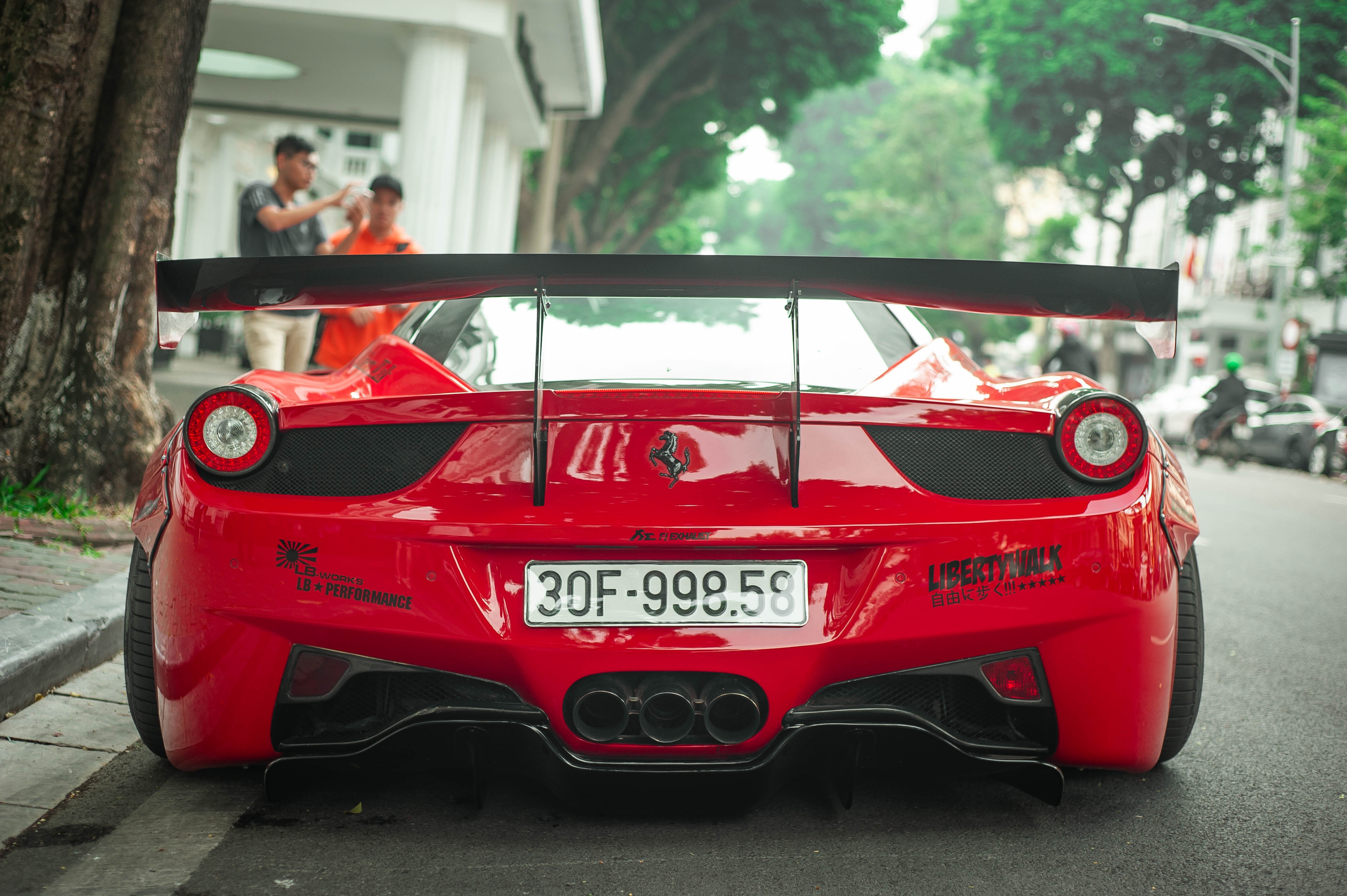 Ferrari 458 Italia do than rong anh 4