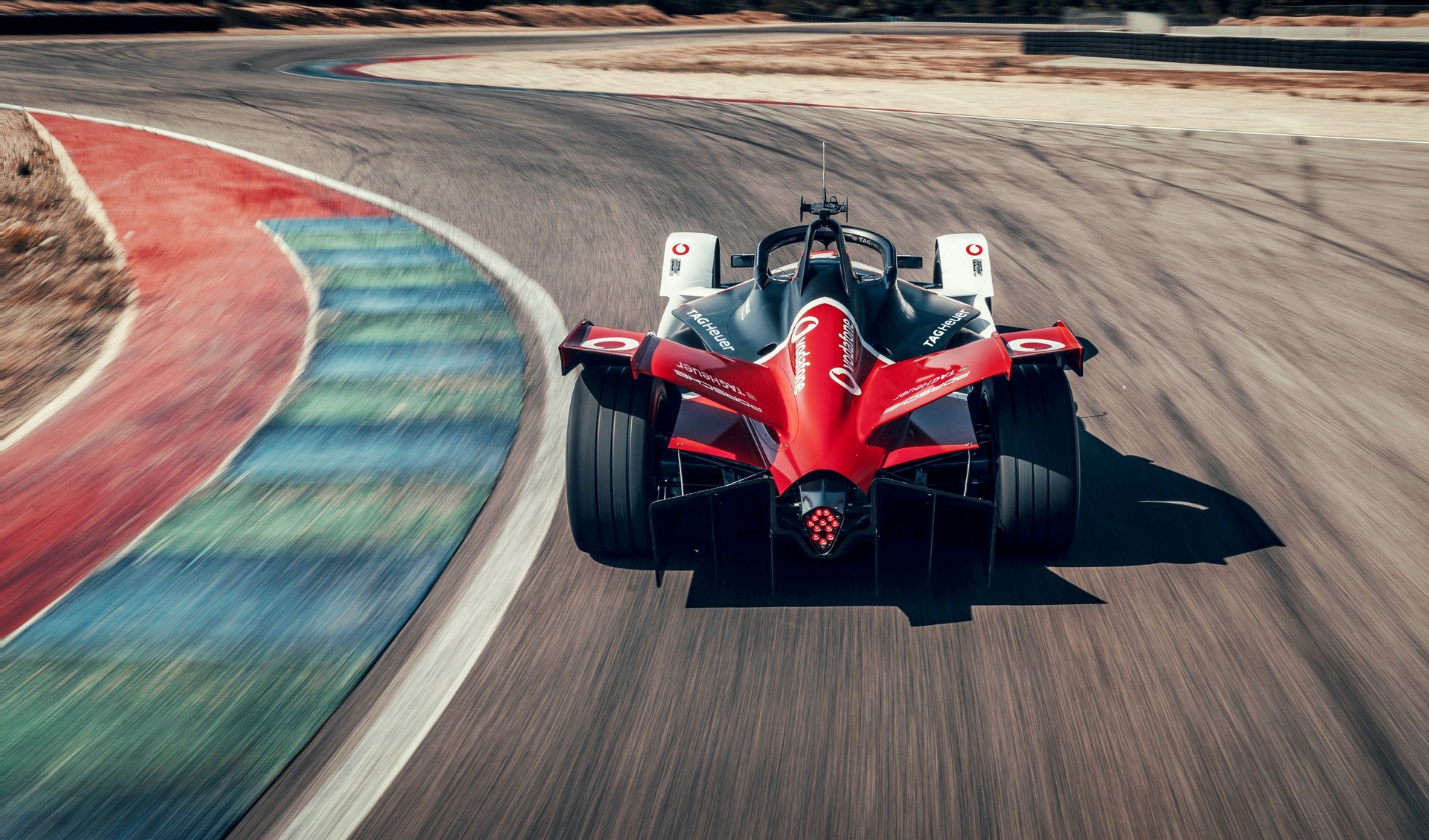 Porsche ra mat xe dua chay dien anh 6