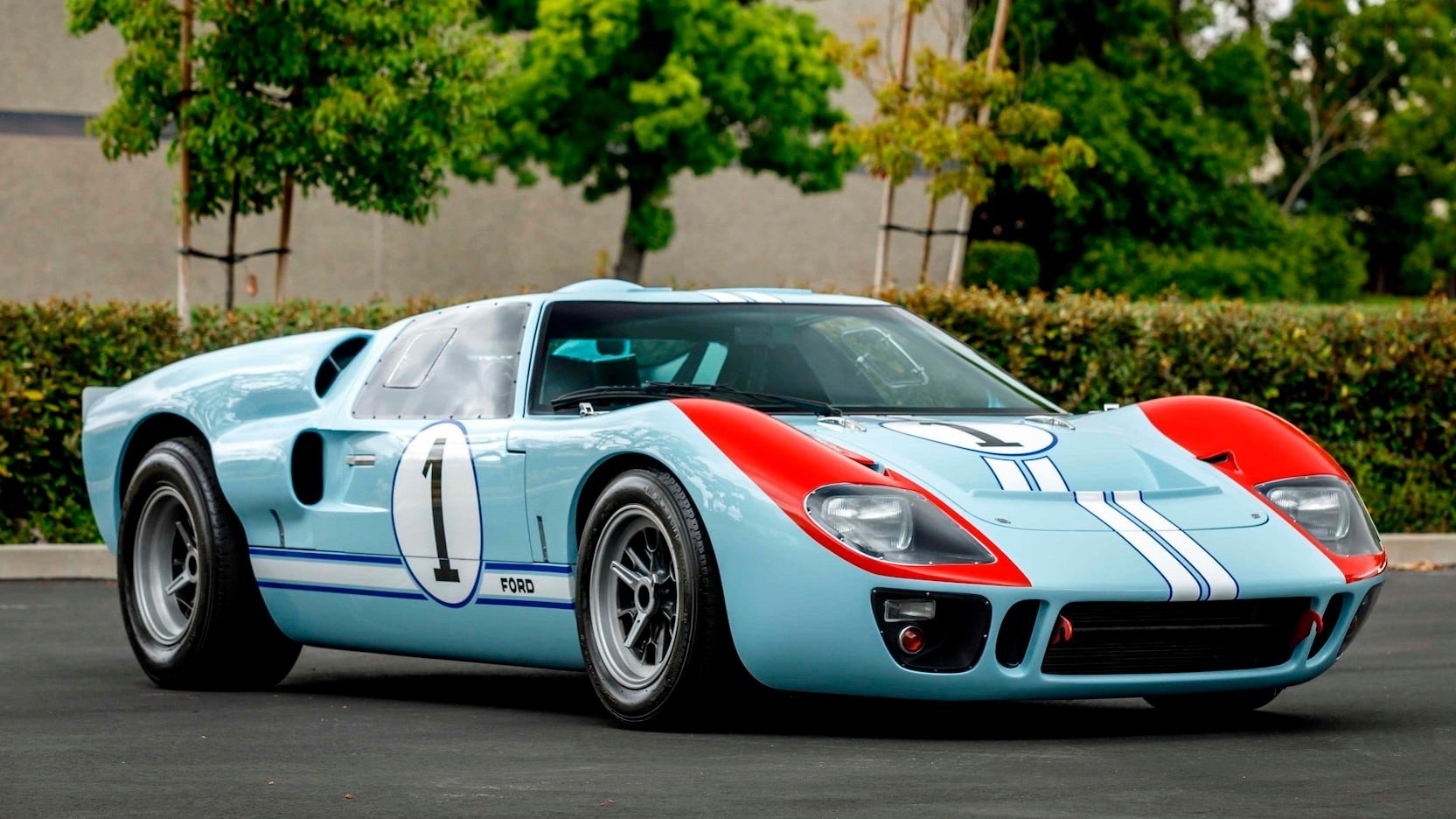 Ban sao Ford GT40 duoc dau gia anh 1