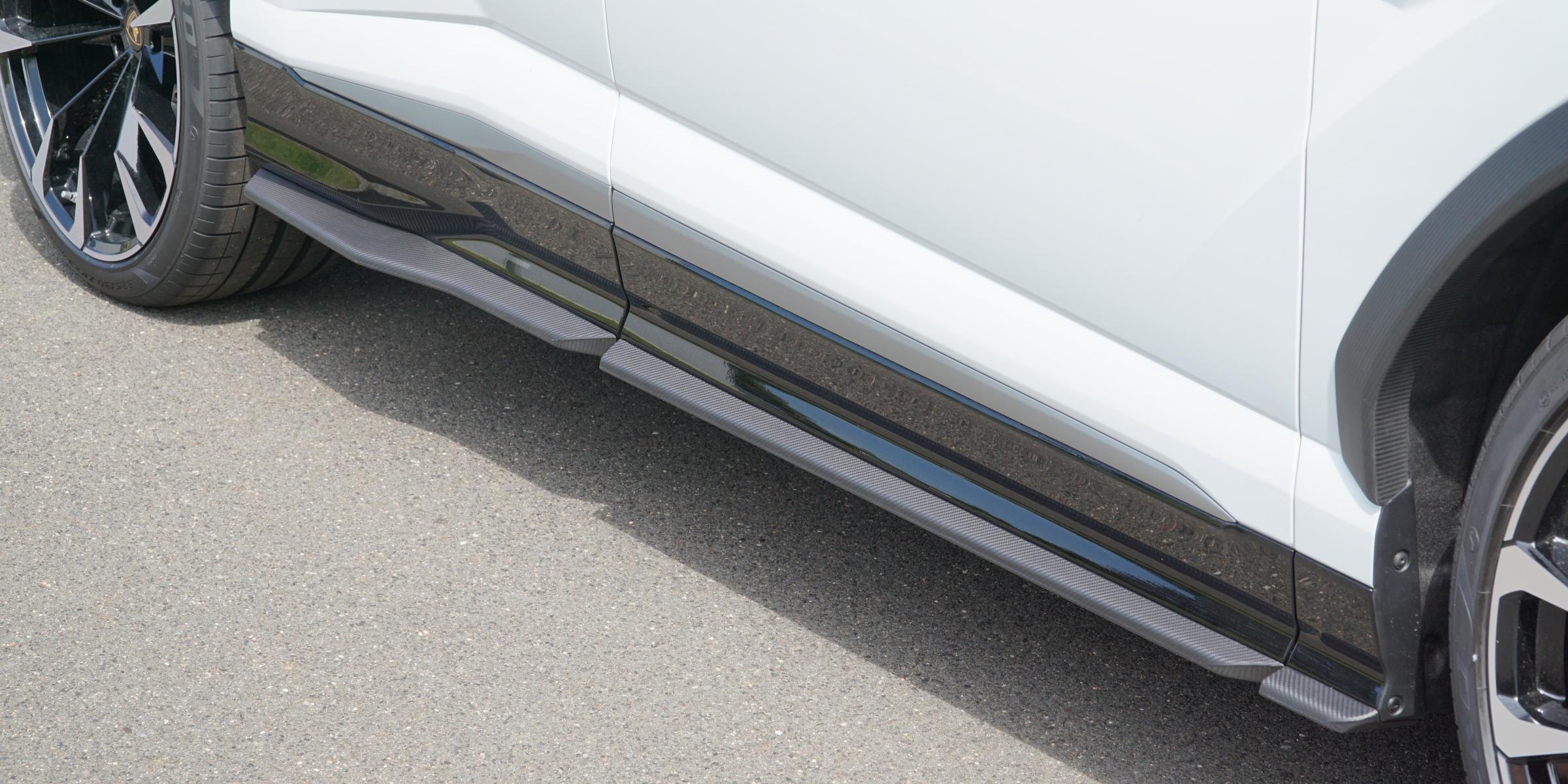 Mansory ra mat goi nang cap cho Lamborghini Urus anh 4