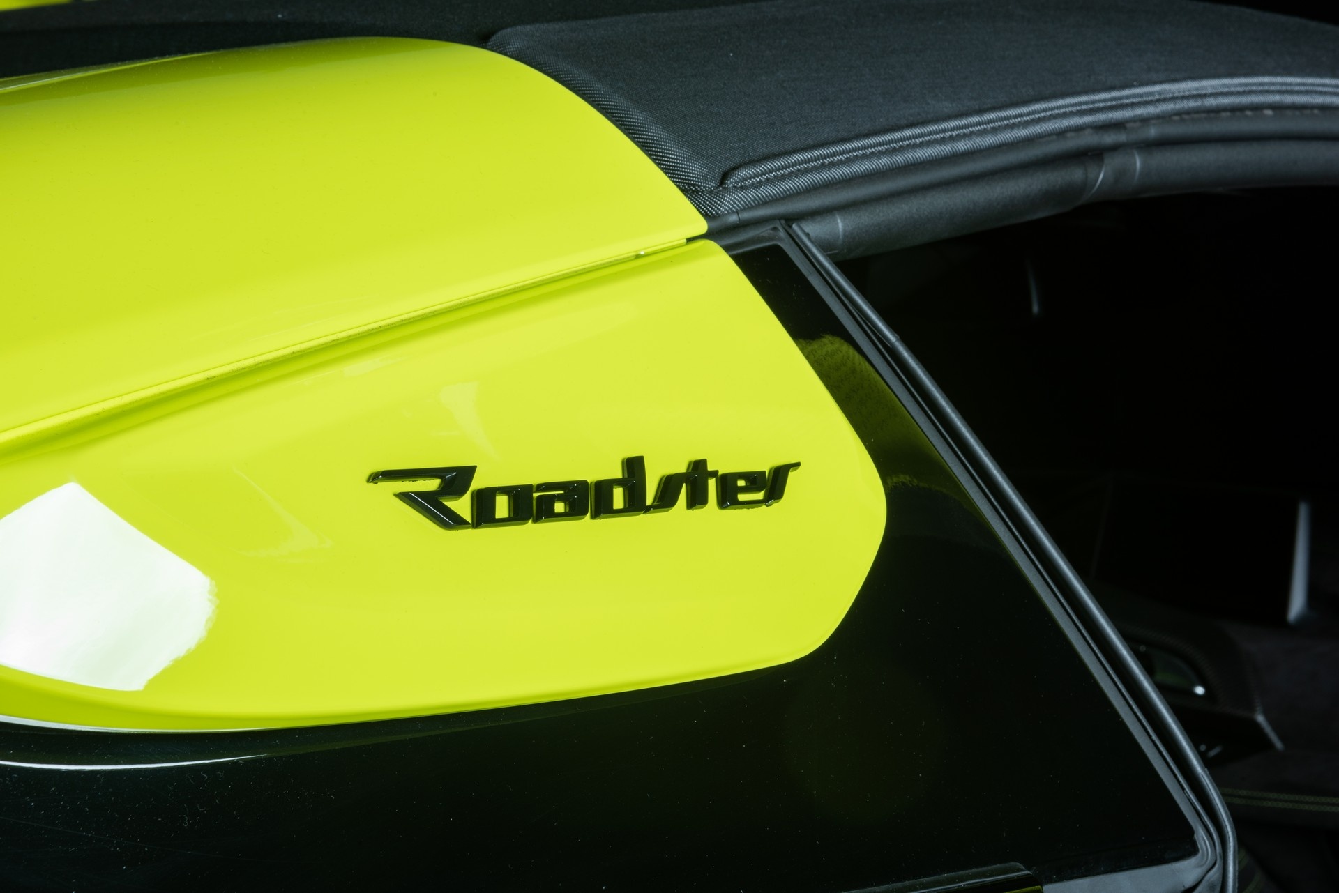 BMW i8 Roadster phien dac biet anh 12