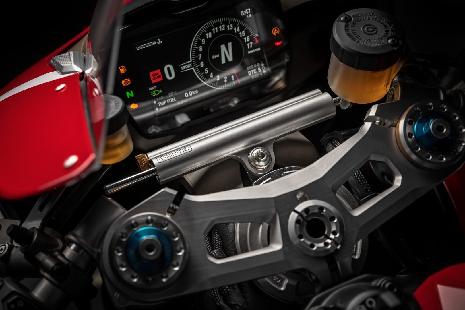 Ducati Panigale V4 R gia nhập lực lượng cảnh sát Abu Dhabi ảnh 8 Ducati Panigale V4 R gia nhap luc luong canh sat Abu Dhabi anh 8