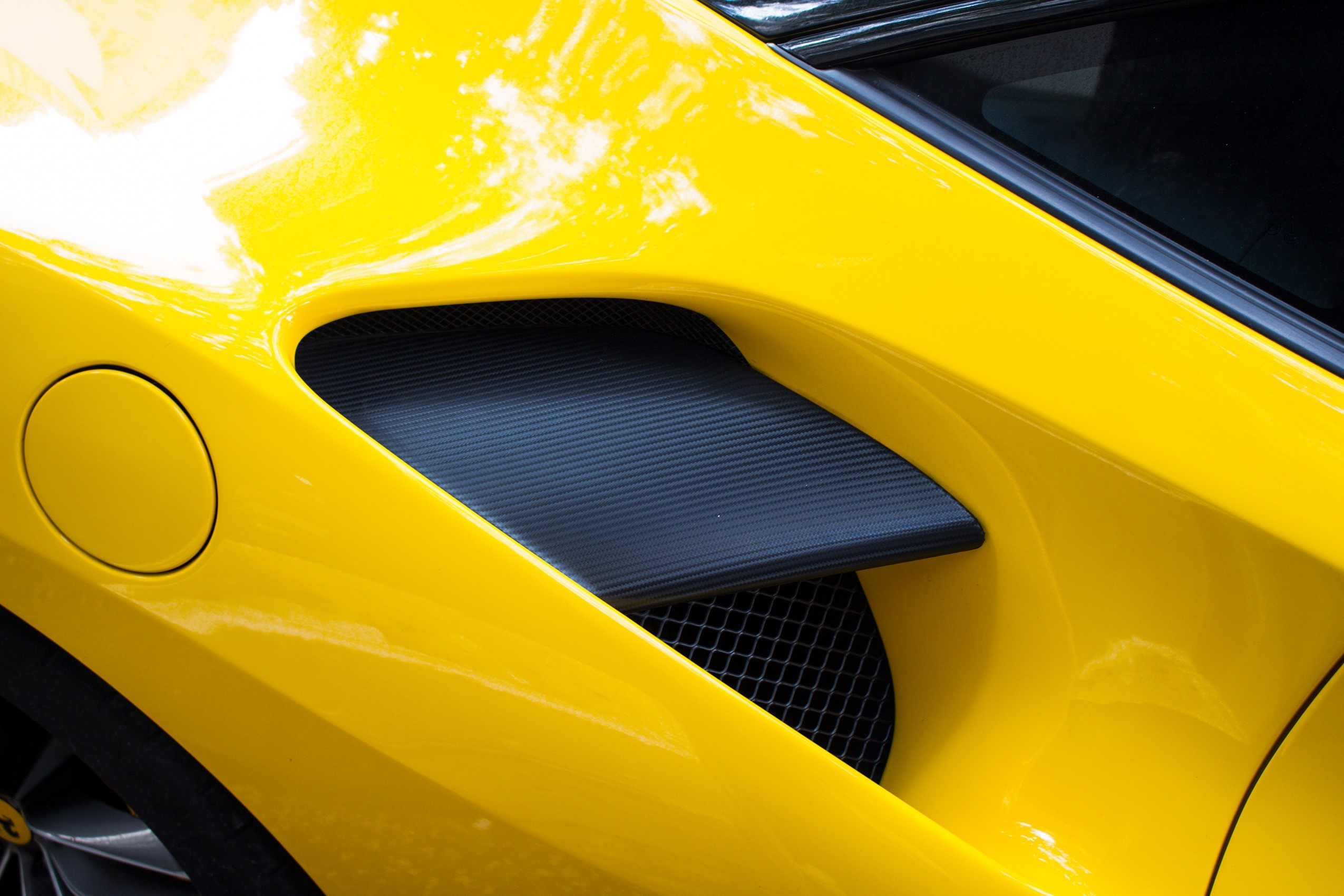 Chiec Ferrari 488 GTB kho gap anh 8