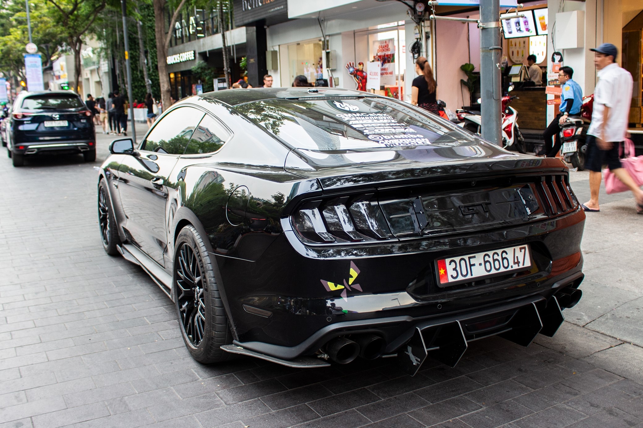 Ford Mustang GT dau tien Viet Nam anh 2
