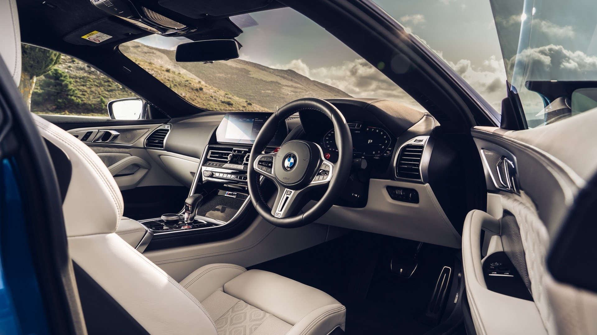 BMW M8 Competition ra mat anh 19