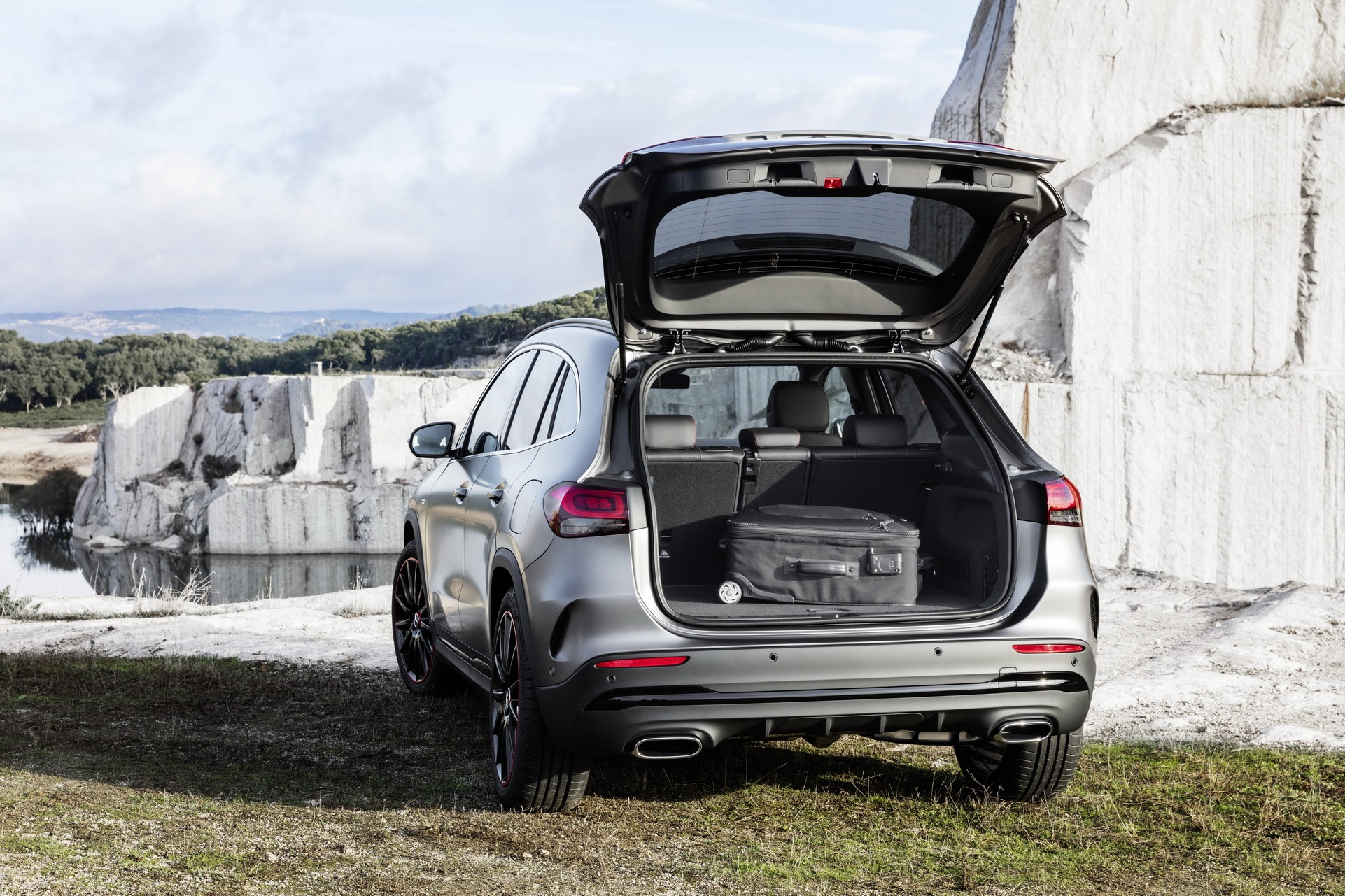 Mercedes-Benz ra mat GLA the he moi anh 4