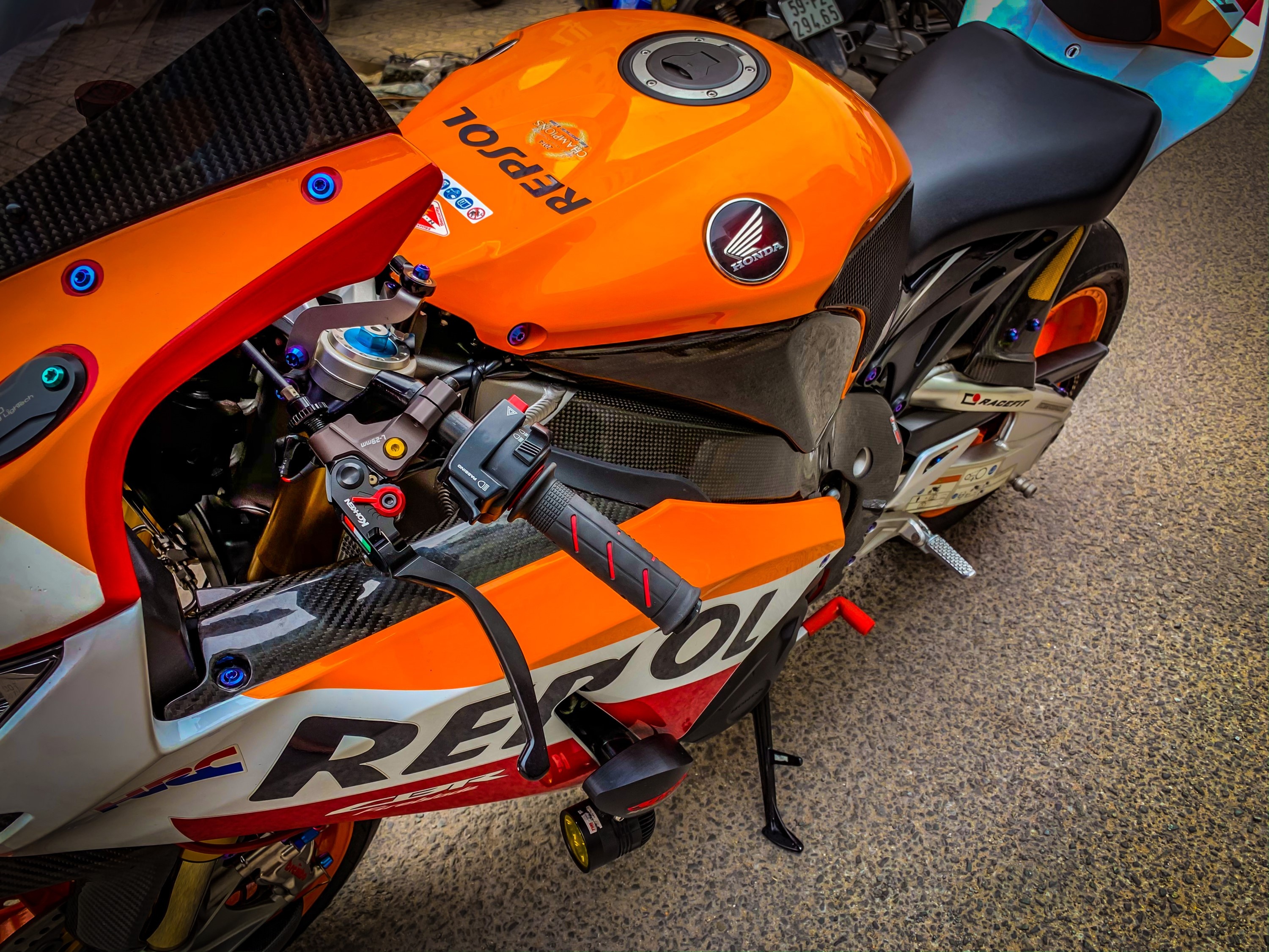 Honda CBR1000RR do anh 4