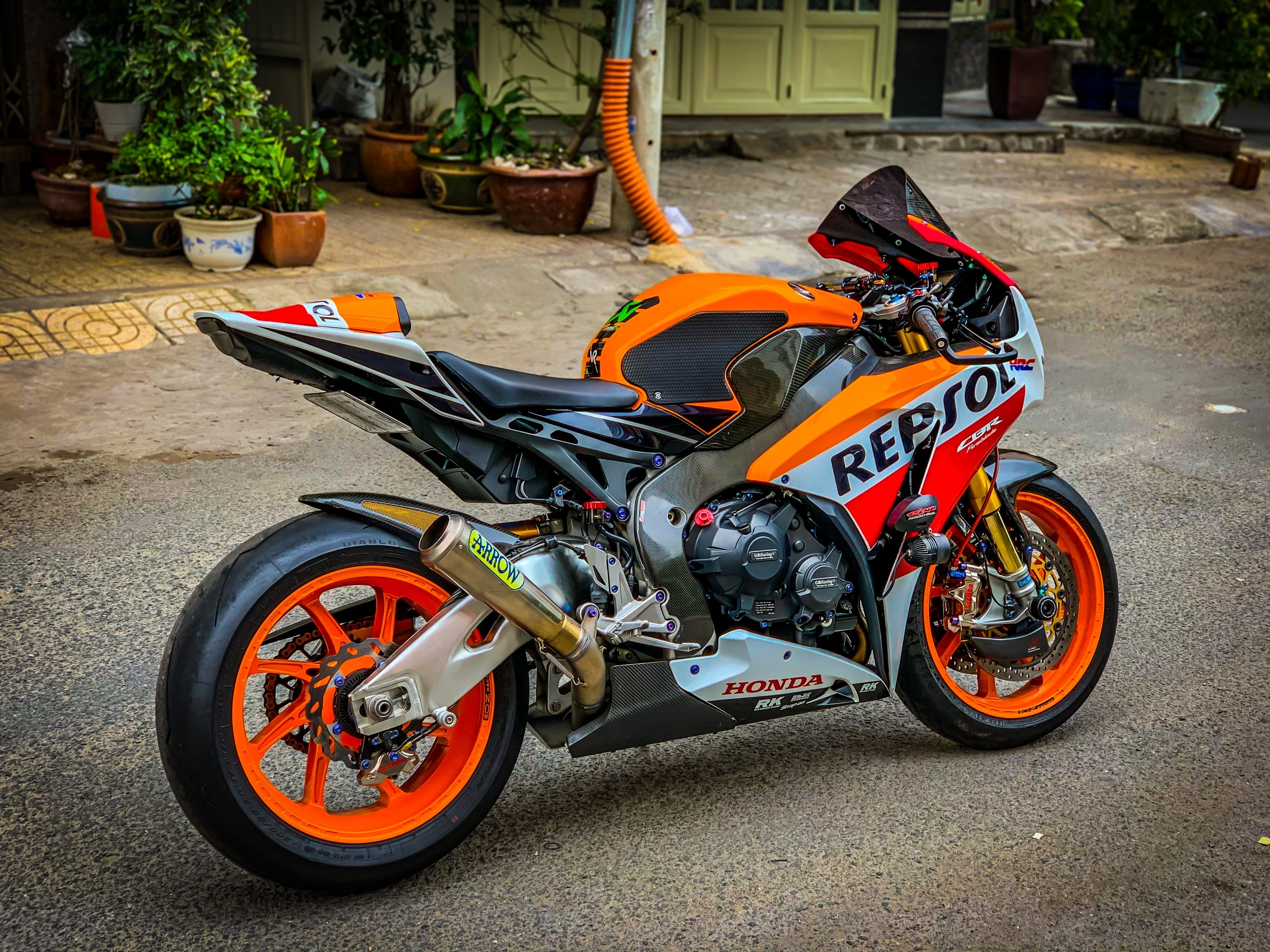 Honda CBR1000RR do anh 2