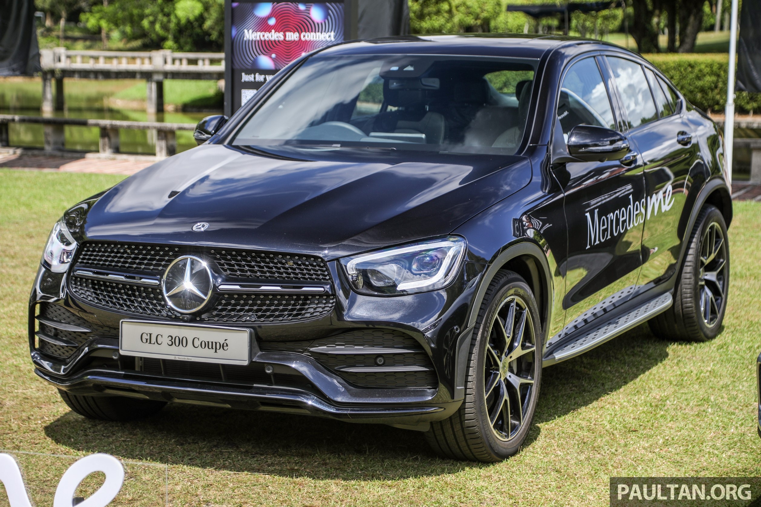 Mercedes-Benz GLC 300 Coupe ra mat anh 1